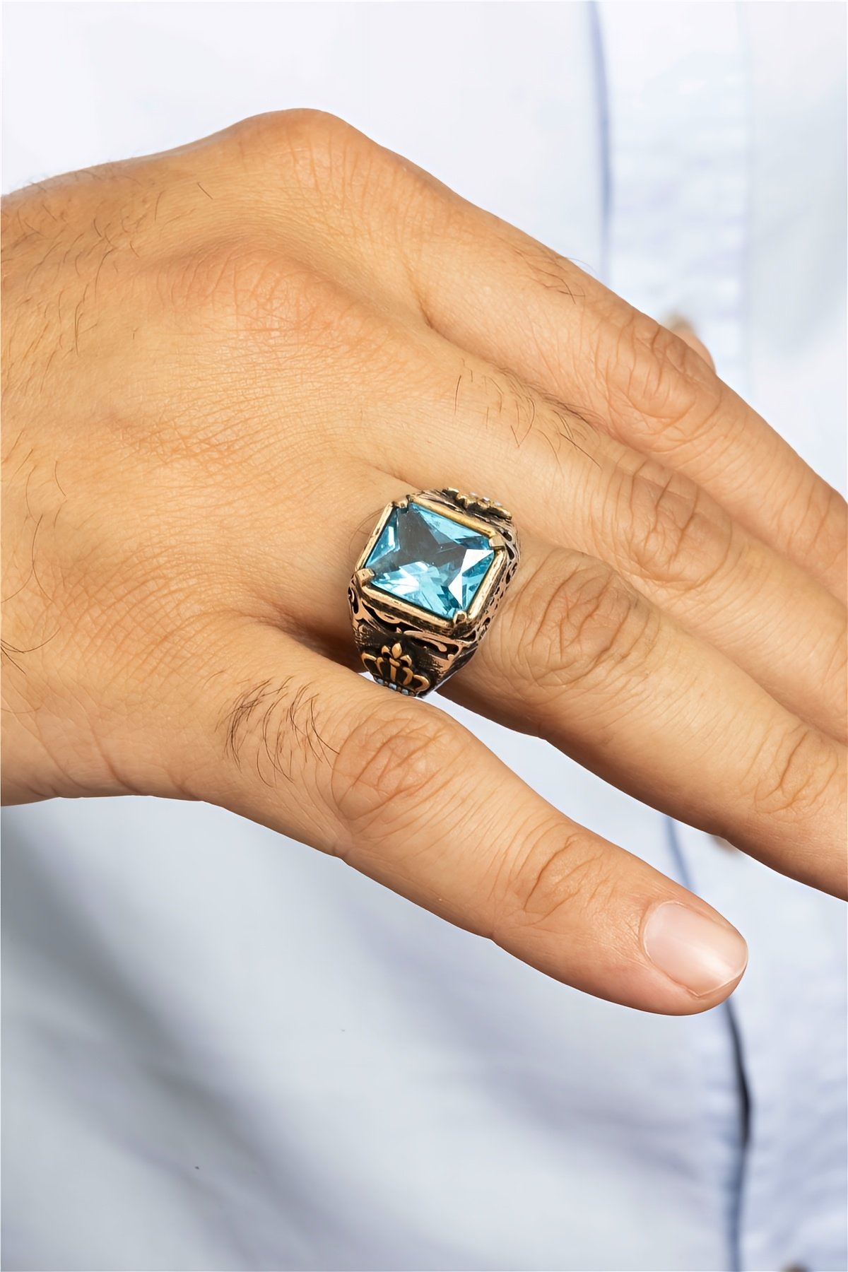 Aqua ve Firuze Taşlı Taç Figürlü Otantik Gümüş Erkek Yüzük