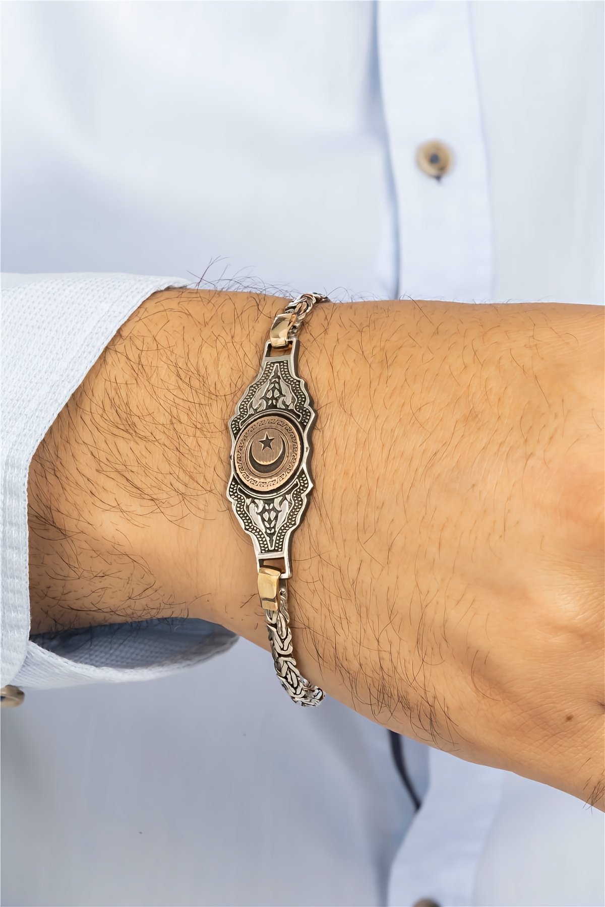 Ay Yıldızlı İşlemeli Plaka Gümüş Erkek Bileklik