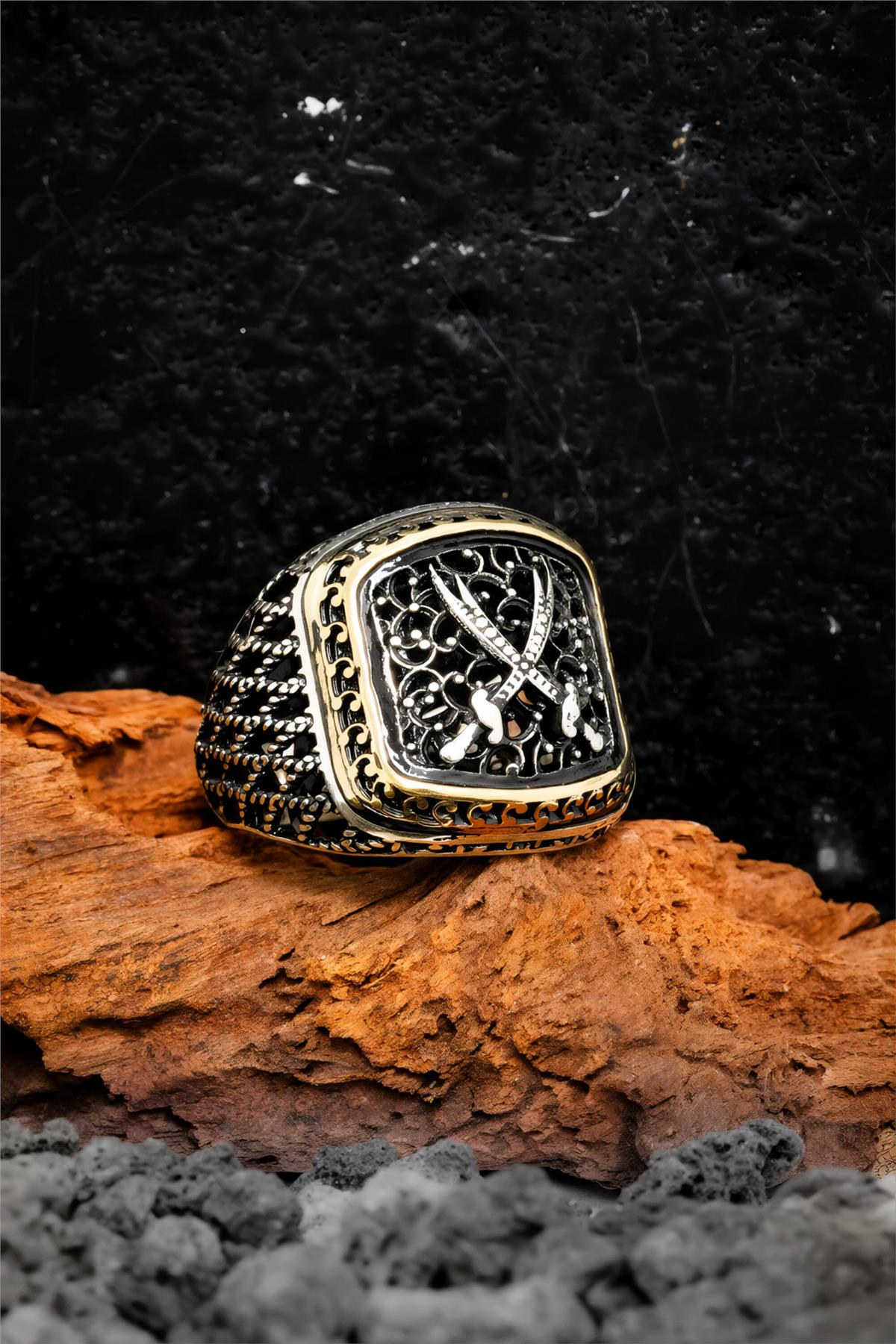 Çift Kılıç Zülfikar Telkari Desenli 925 Ayar Gümüş Erkek Yüzük