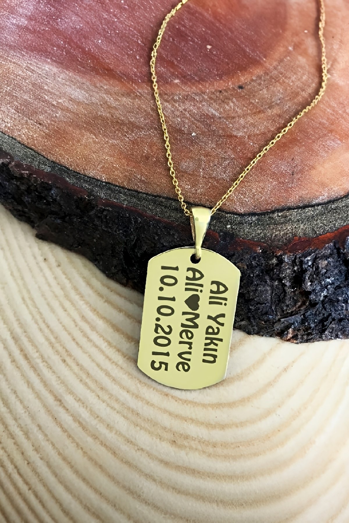 Gümüş Plaka İsimli Tarihli Bayan Kolye