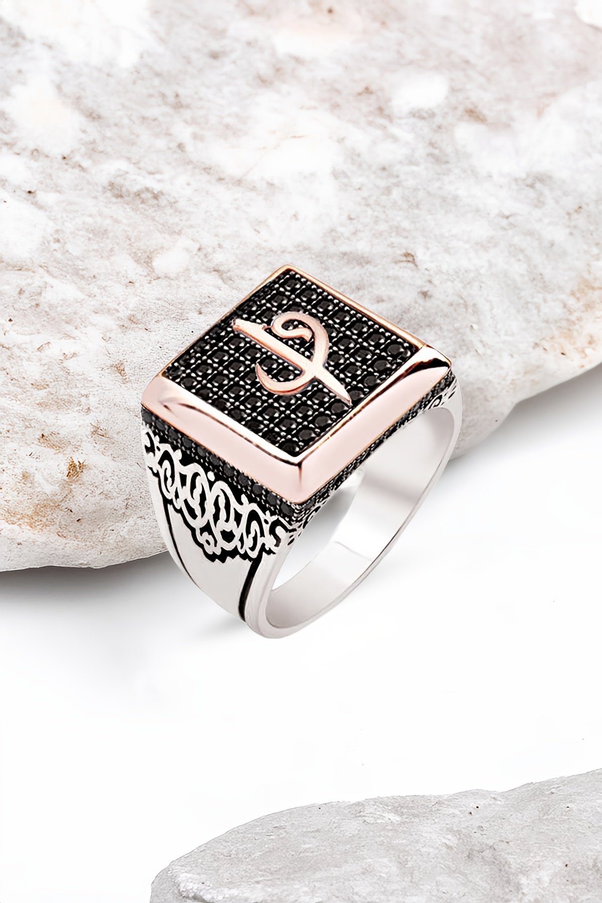 Gümüş Siyah Zirkon Taşlı Elif Vav Erkek Yüzük