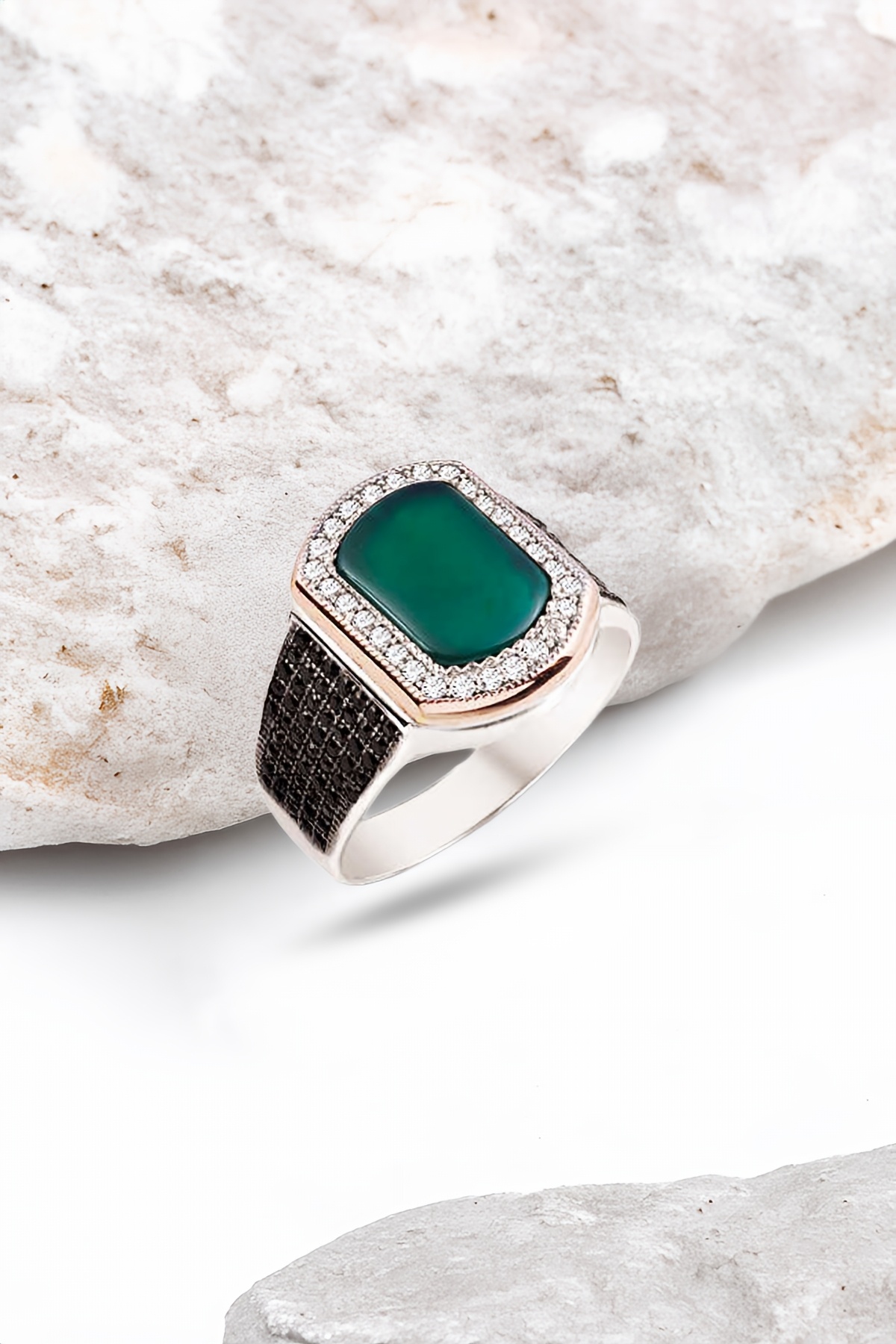 Gümüş Yeşil Akik Taşlı Süslemeli Erkek Yüzük