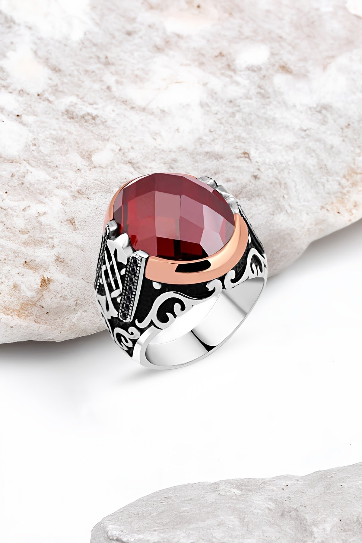 Kesme Zirkon Taş Kenarı Minik Siyah Zirkon Taşlı Gümüş Erkek Yüzük