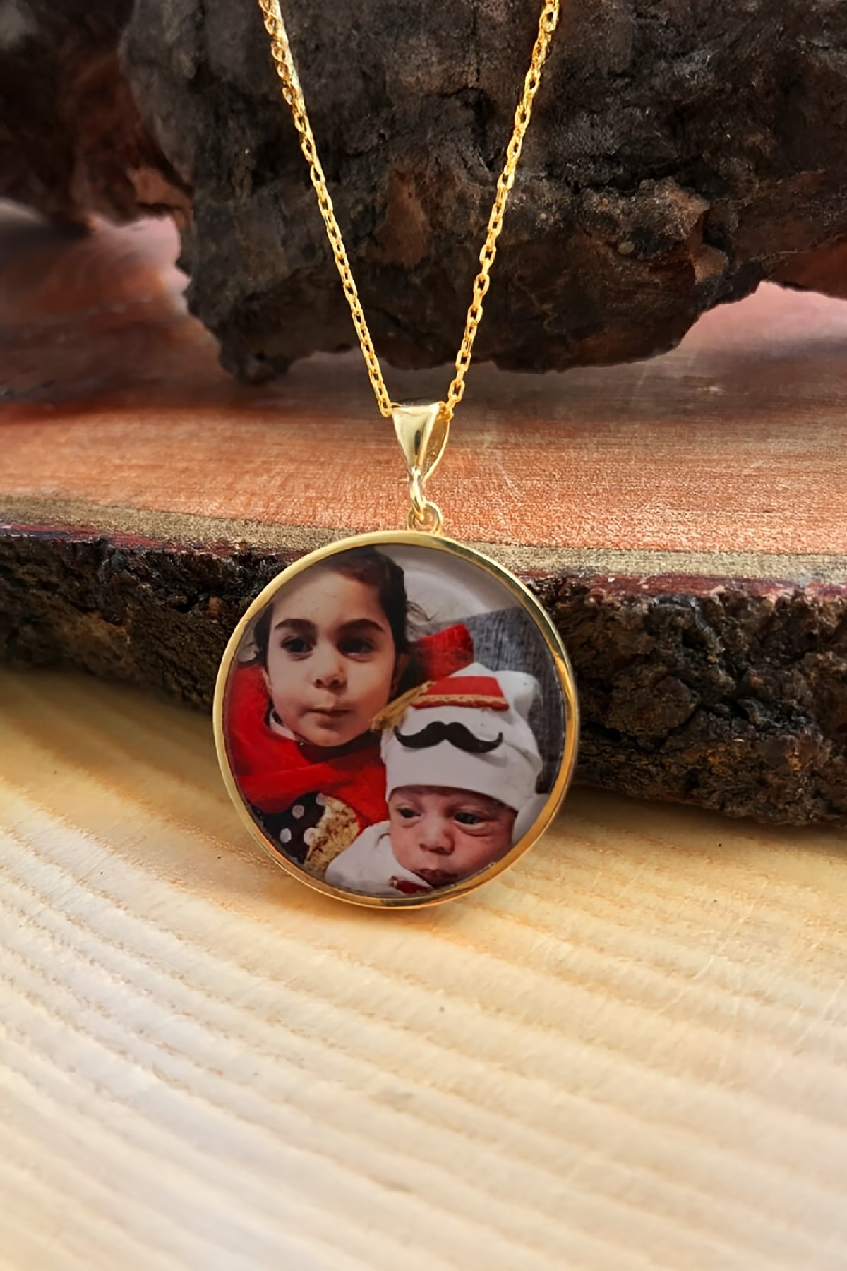 Kişiye Özel Gümüş Bayan Resimli Kolye