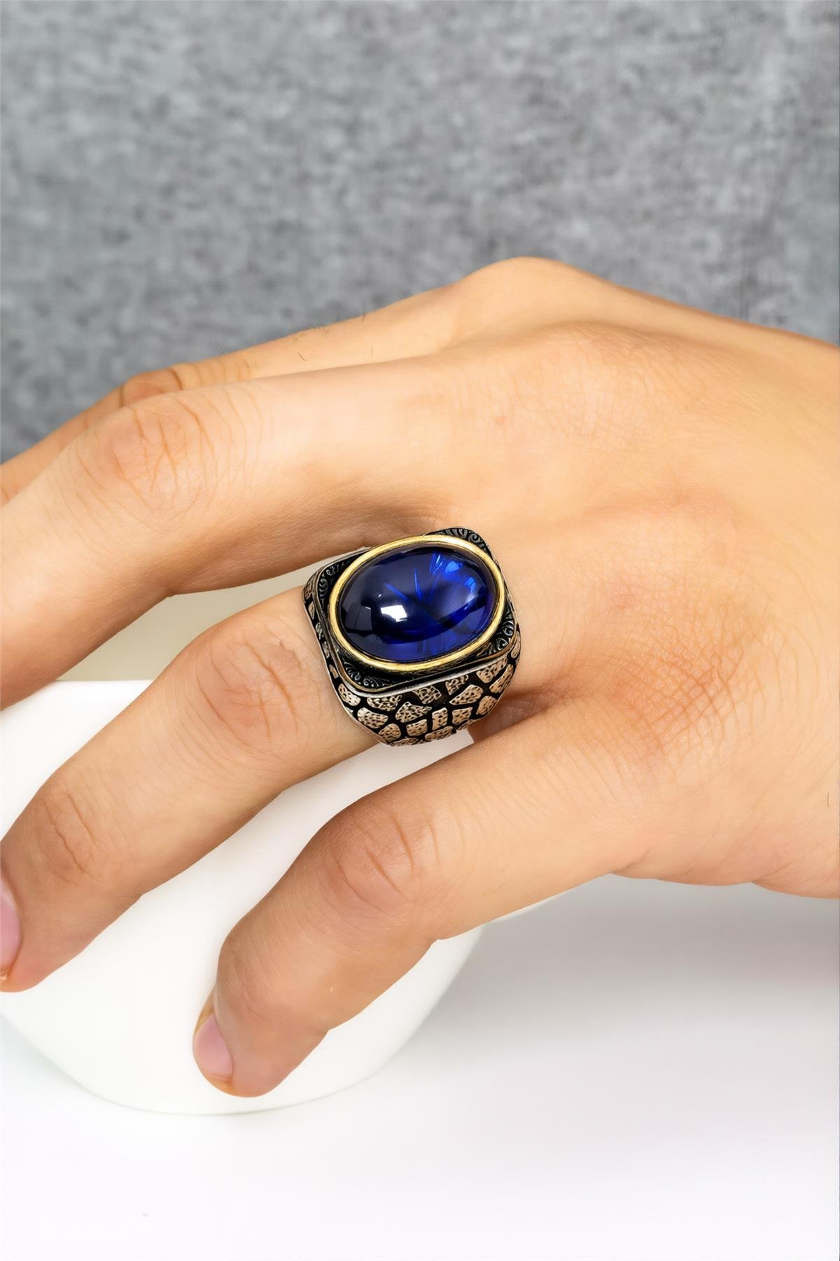 Lacivert Taşlı Karartmalı Gümüş Erkek Yüzük