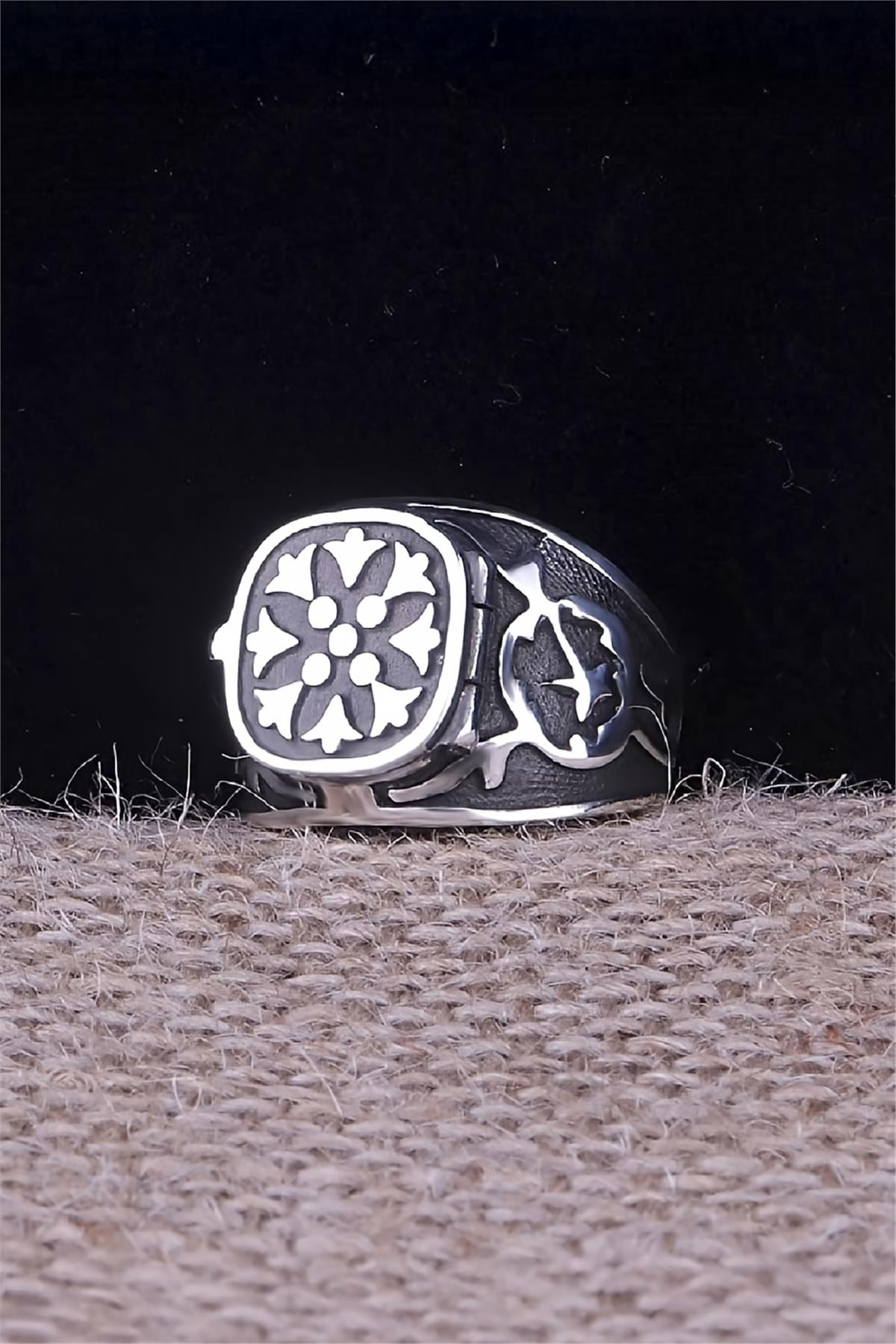 Miroğlu Kapaklı 925 Ayar Gümüş Yüzük