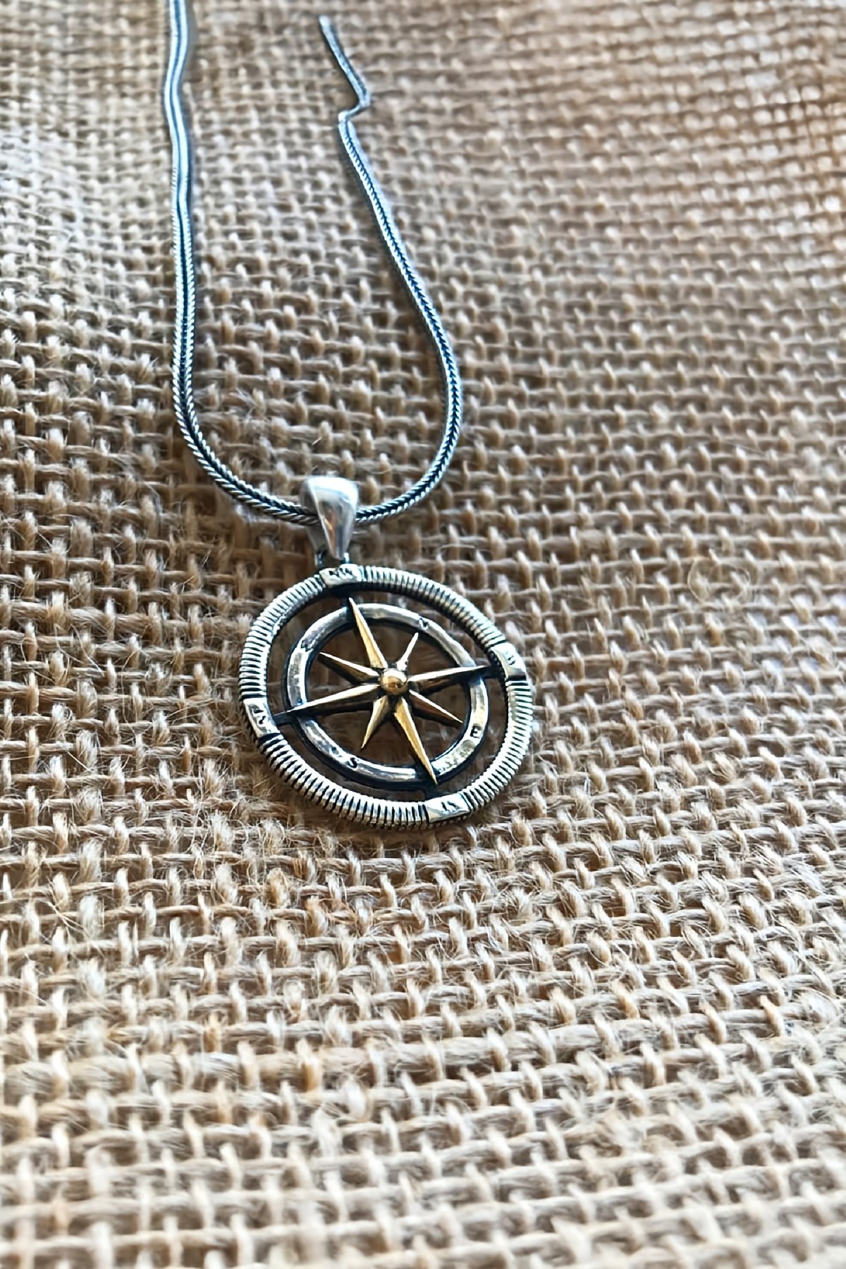 Özel Tasarım Oksitli Pusula Gümüş Erkek Kolye