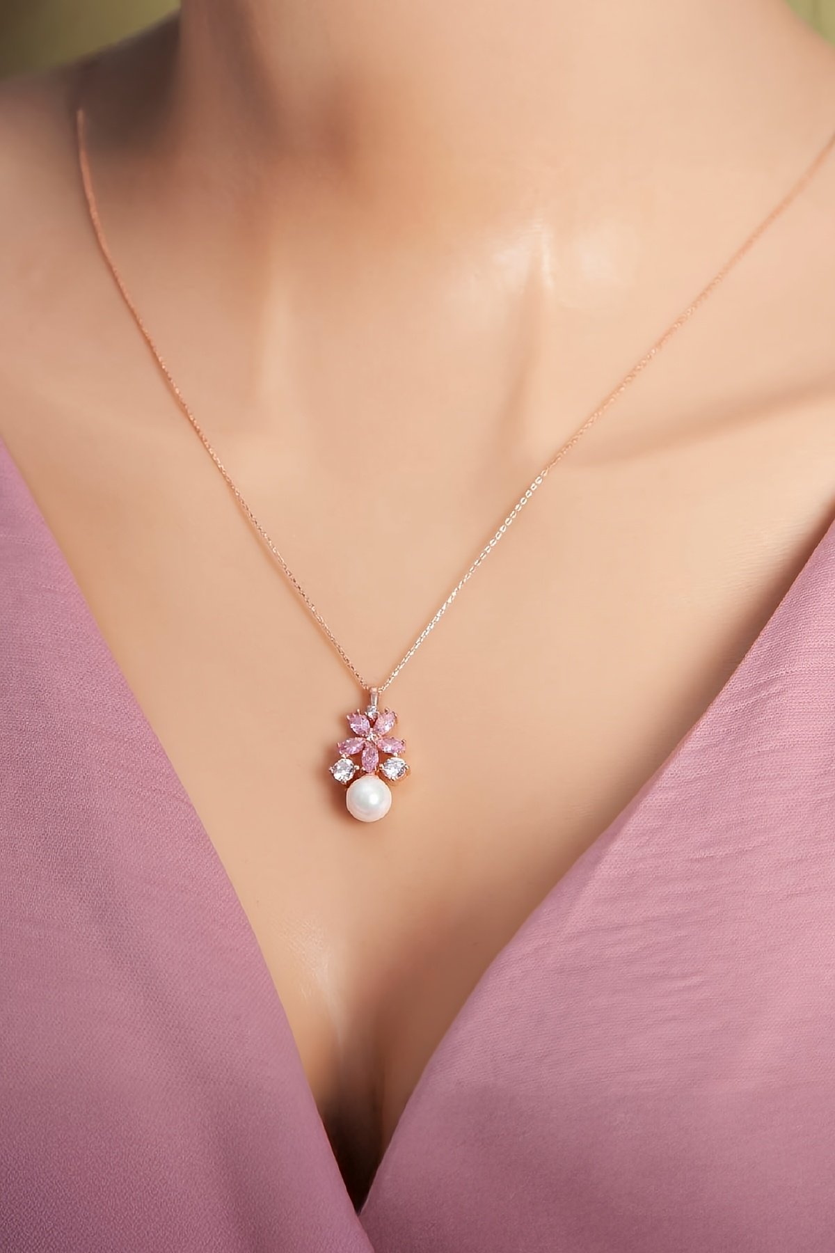 Pembe Zirkon Taşlı Rose 925 Ayar Gümüş İncili Bayan Çiçek Kolye