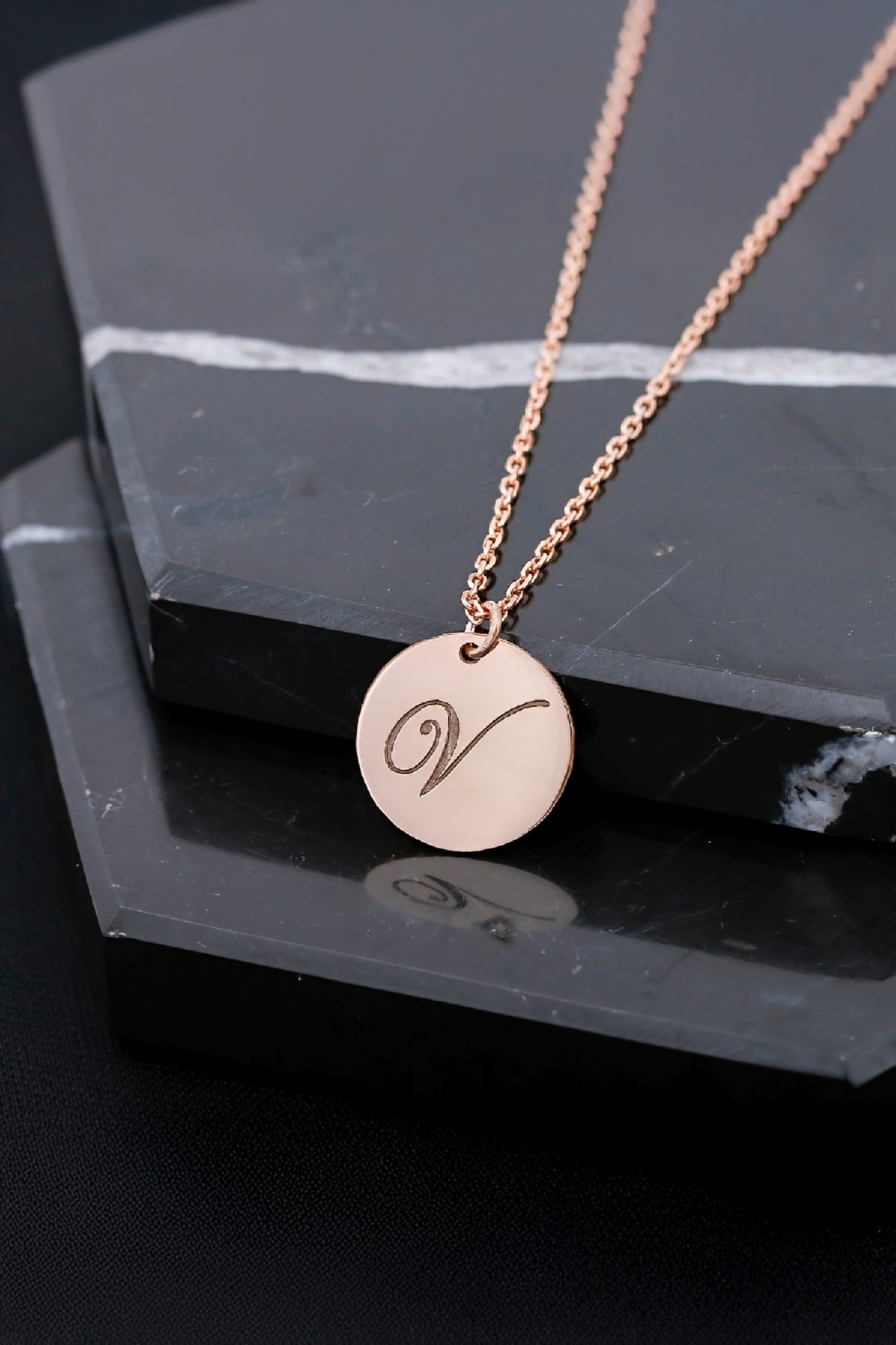 Rose Renk Harfli Gümüş Bayan Kolye