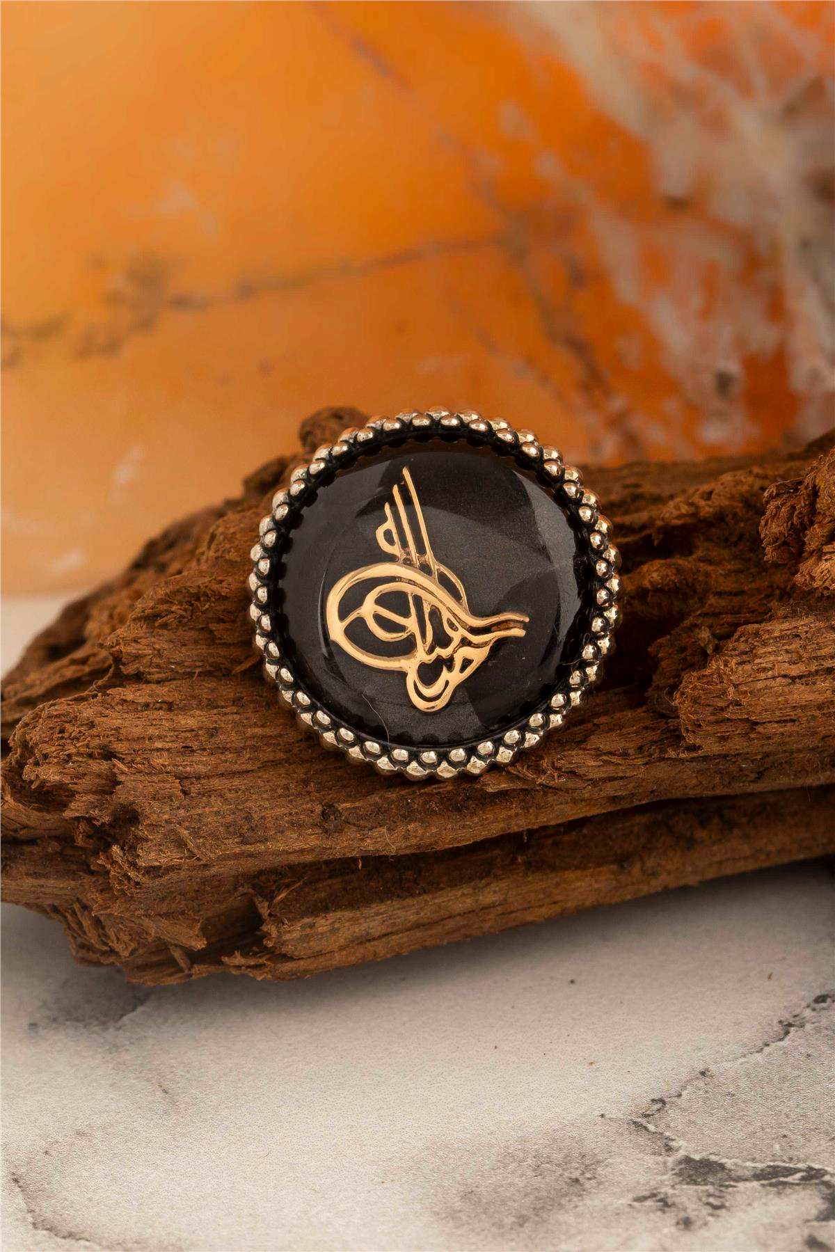 Siyah Mineli Tuğralı Gümüş Rozet