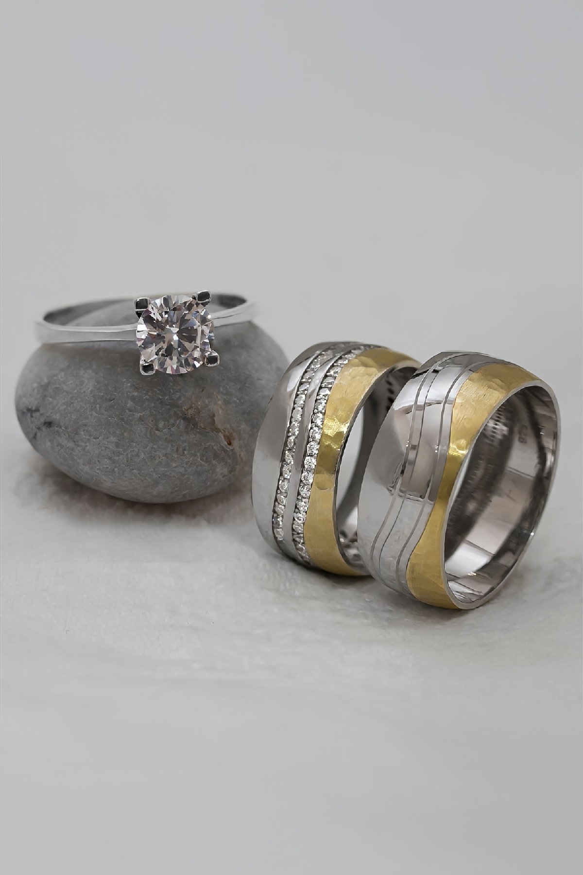 Su Yolu Motifli Altın Renk Geçişli Çift Gümüş Alyans (Tektaş Hediyeli)