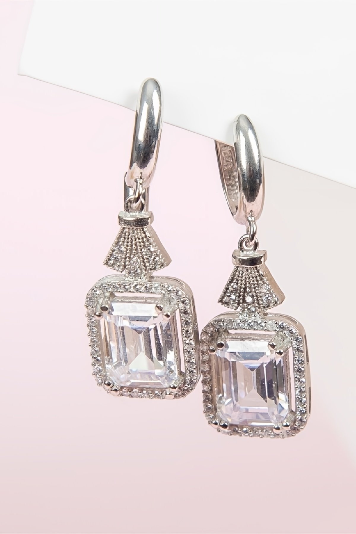 Zirkon Taşlı Rodyumlu 925 Ayar Gümüş Küpe