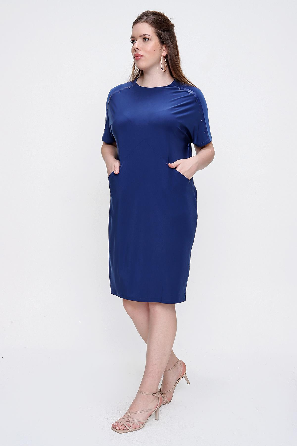 S-20Y0990055Stud Detailed Stylish Lycra Plus Size Dress