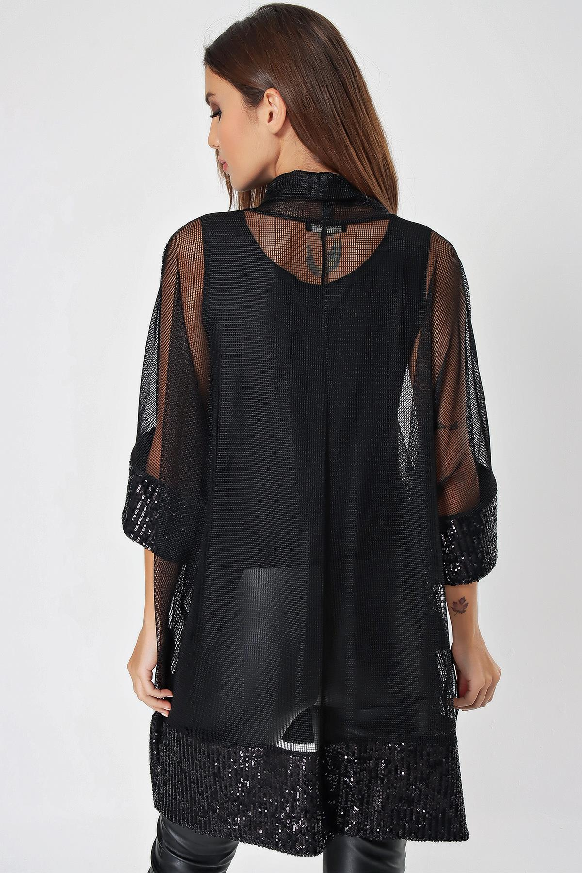 S-21K0190001Laced Detailed Mesh Two-Piece Set