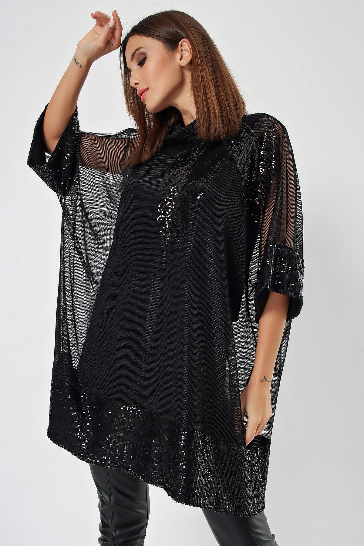 S-21K0190001Laced Detailed Mesh Two-Piece Set