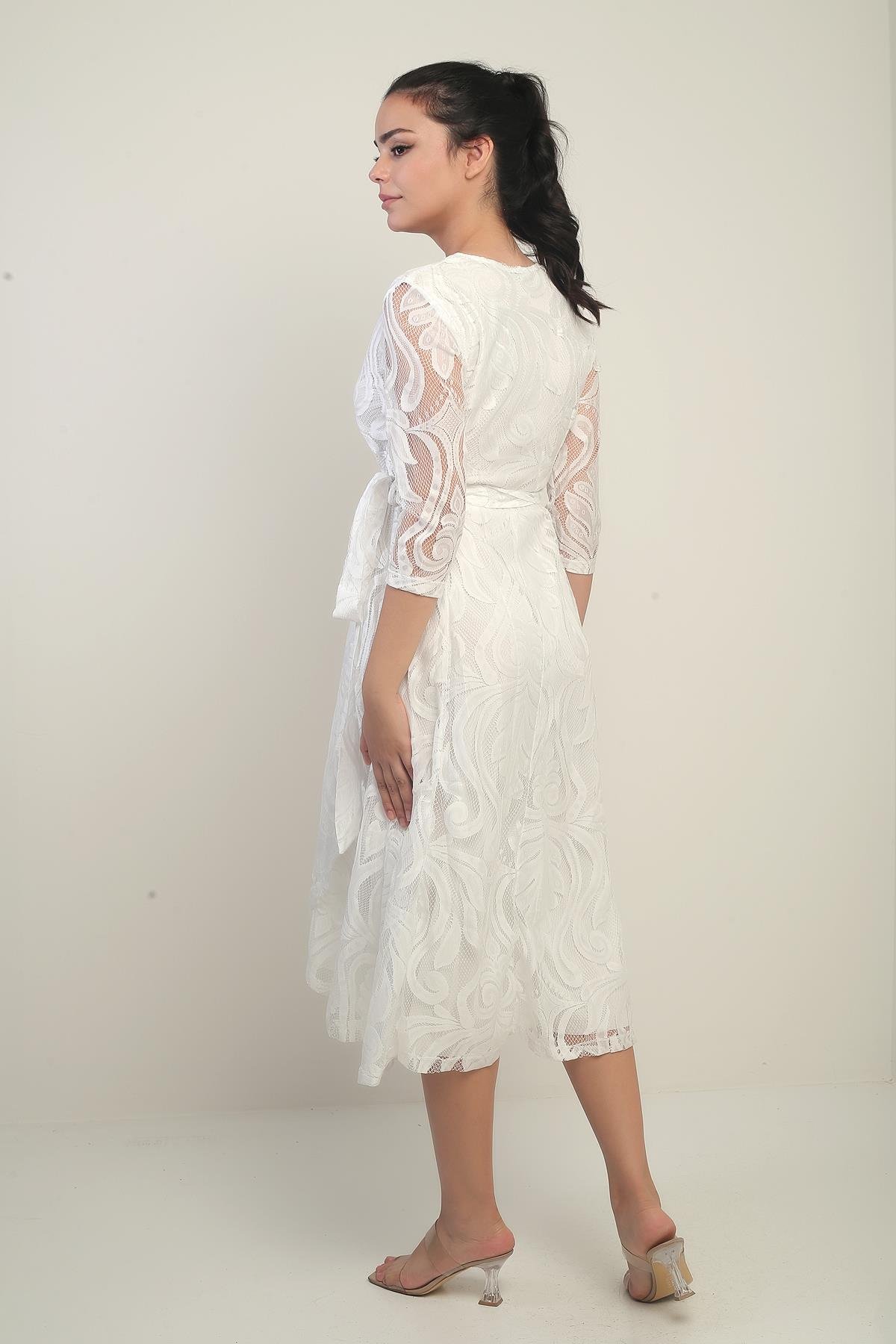 S-21K0840020Double-Breasted Asymmetric Lace Dress Lined Collar