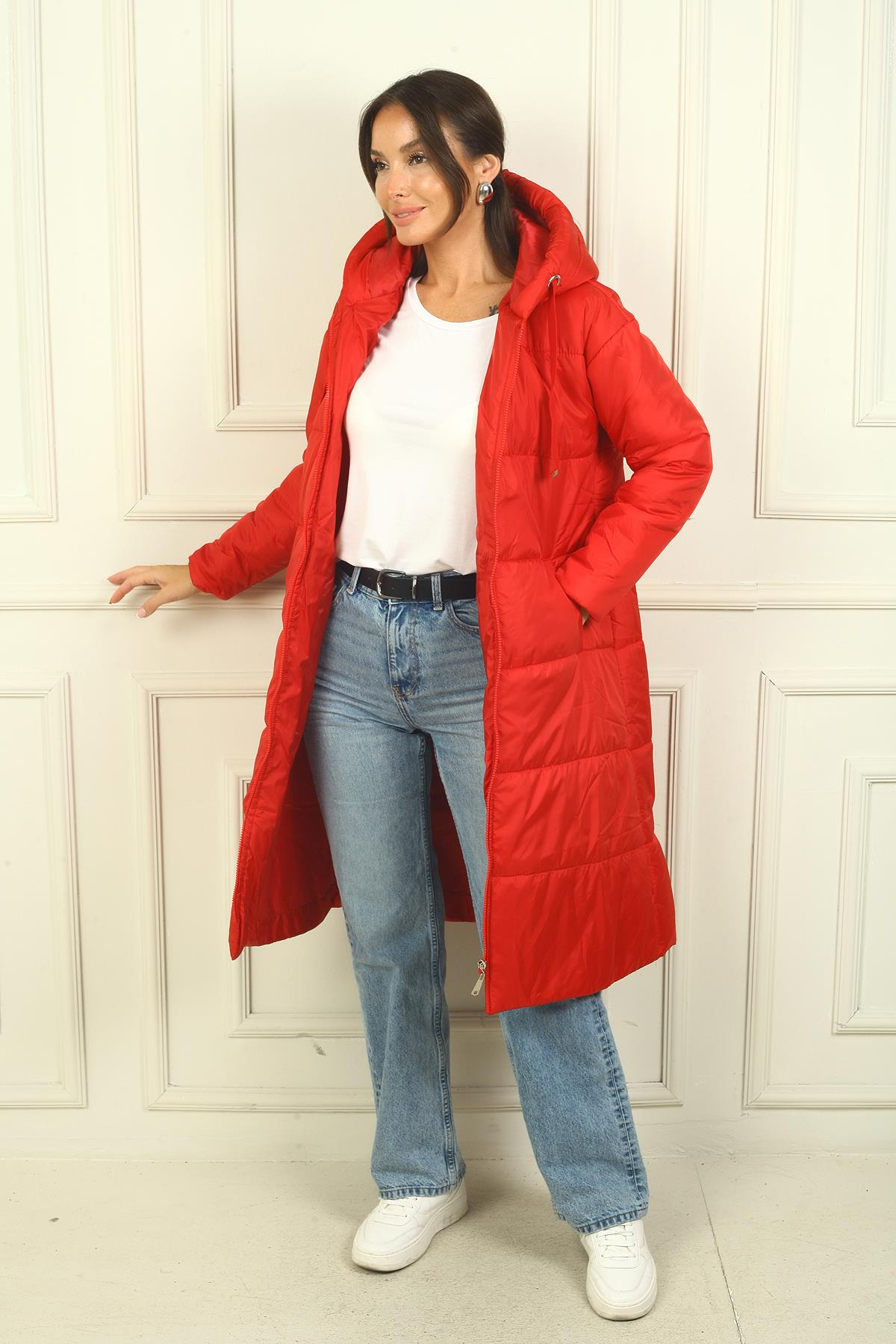 S-21K2060033Kapüşonlu İçi Astarlı Uzun Ovrsize Şişme Kaban