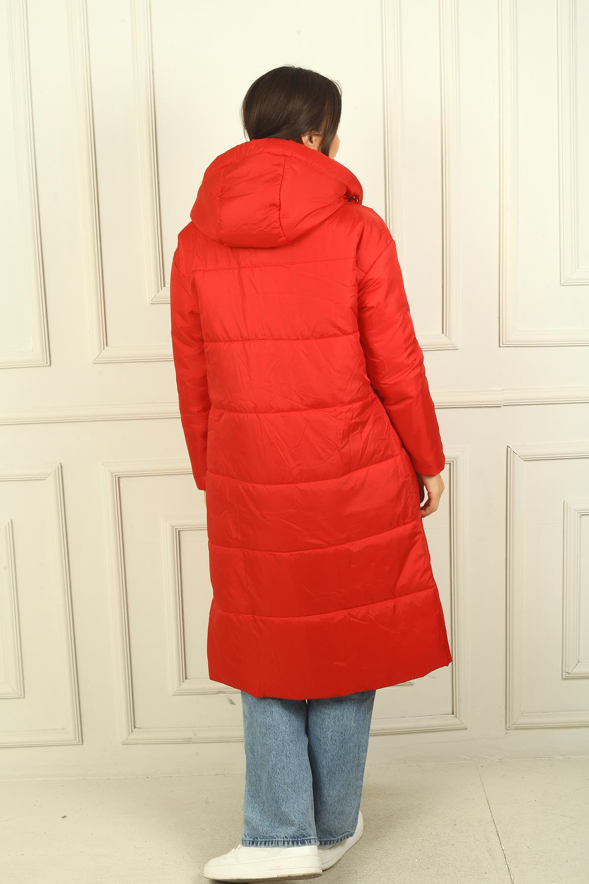 S-21K2060033Kapüşonlu İçi Astarlı Uzun Ovrsize Şişme Kaban