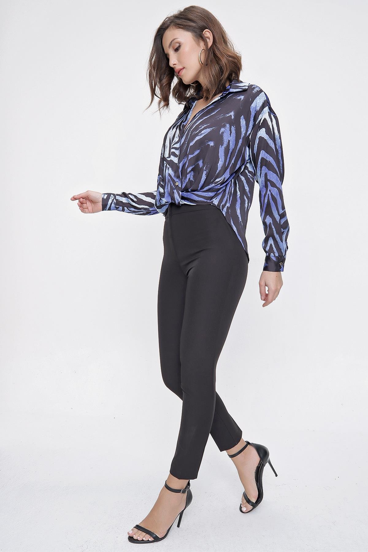 S-21K2590003Yüksek Bel Dar Paça En Boy Likra Pantolon