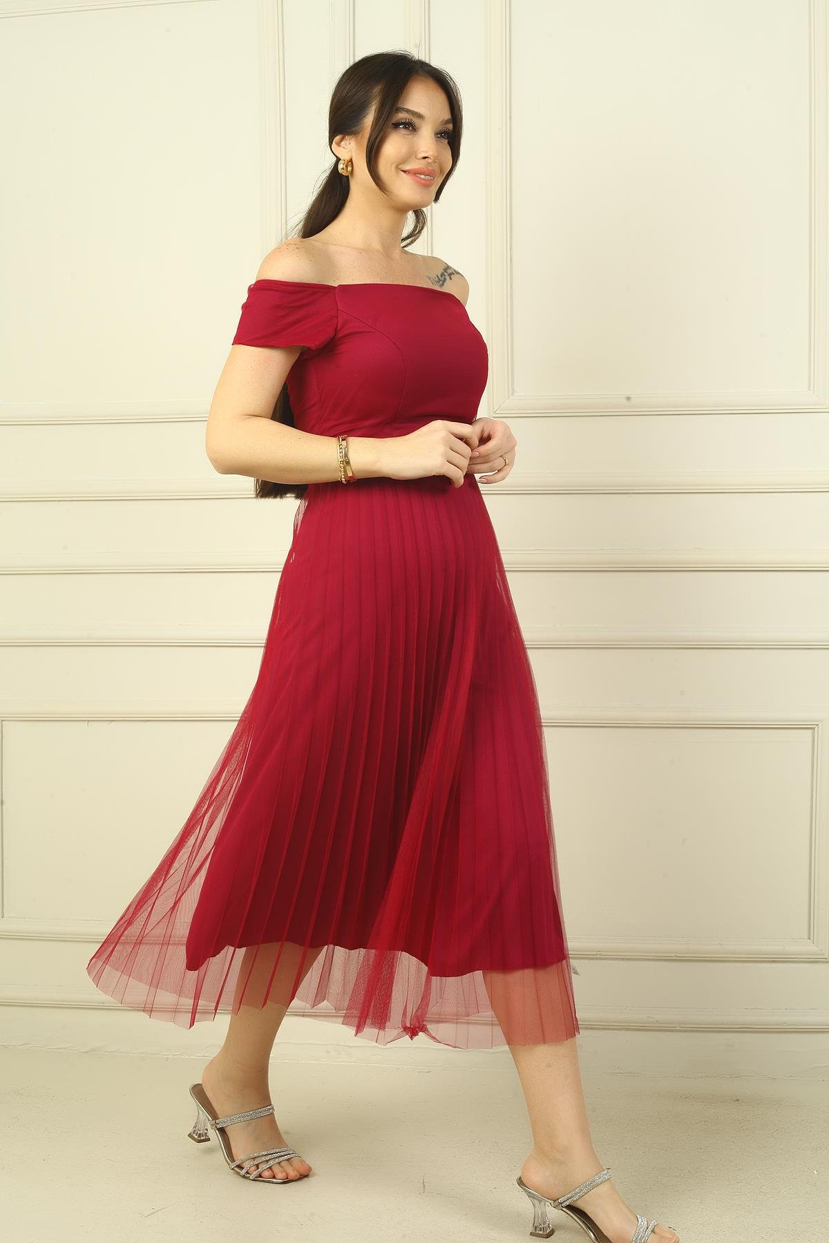 S-22K0130029Madonna Yaka Astarlı Eteği Şifon Pilisoley Elbise