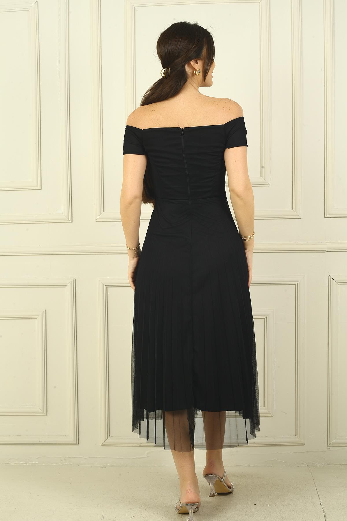 S-22K0130029Madonna Yaka Astarlı Eteği Şifon Pilisoley Elbise