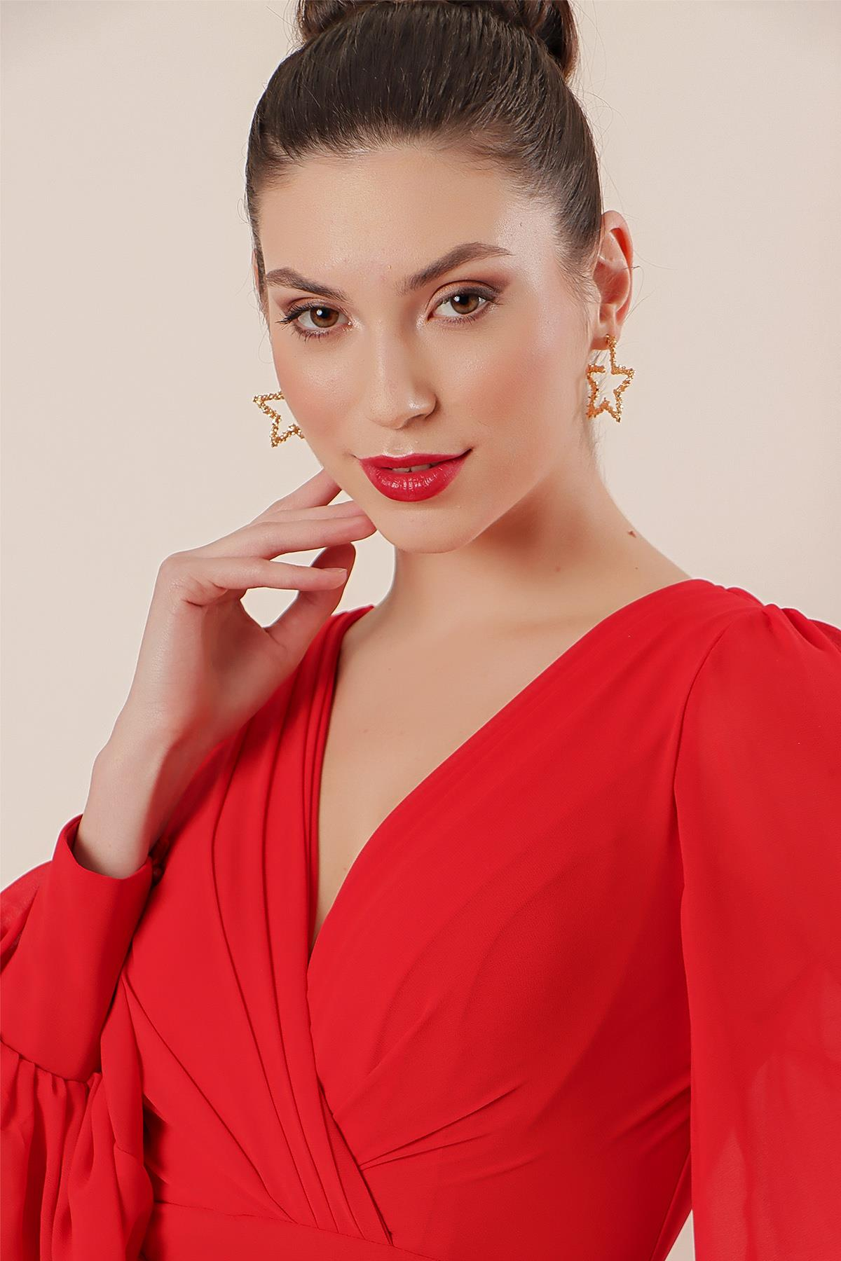 S-22K0230037Kruvaze Yaka Önü Büzgülü Astarlı Uzun Şifon Elbise