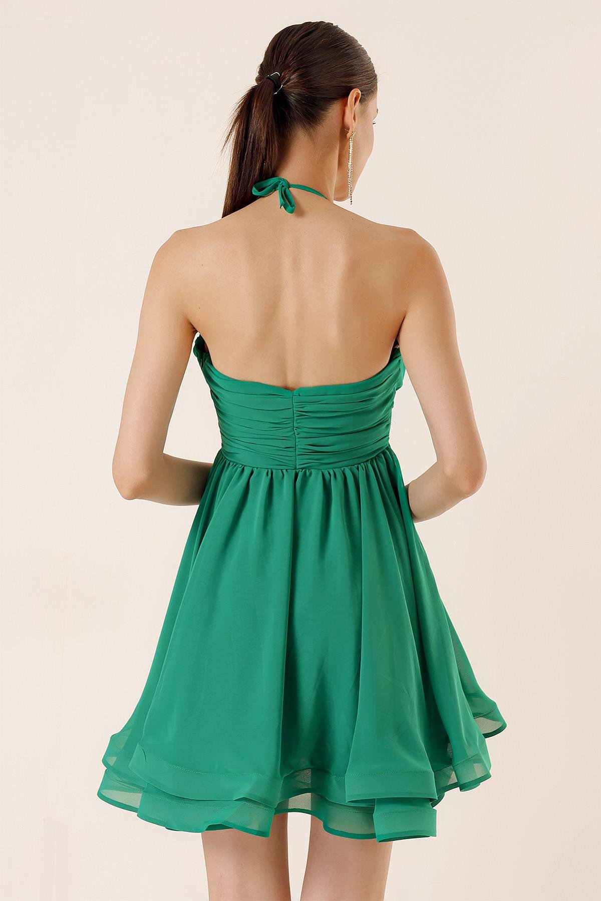 S-22K1040006Boyundan Bağlamalı Astarlı Kısa Şifon Elbise