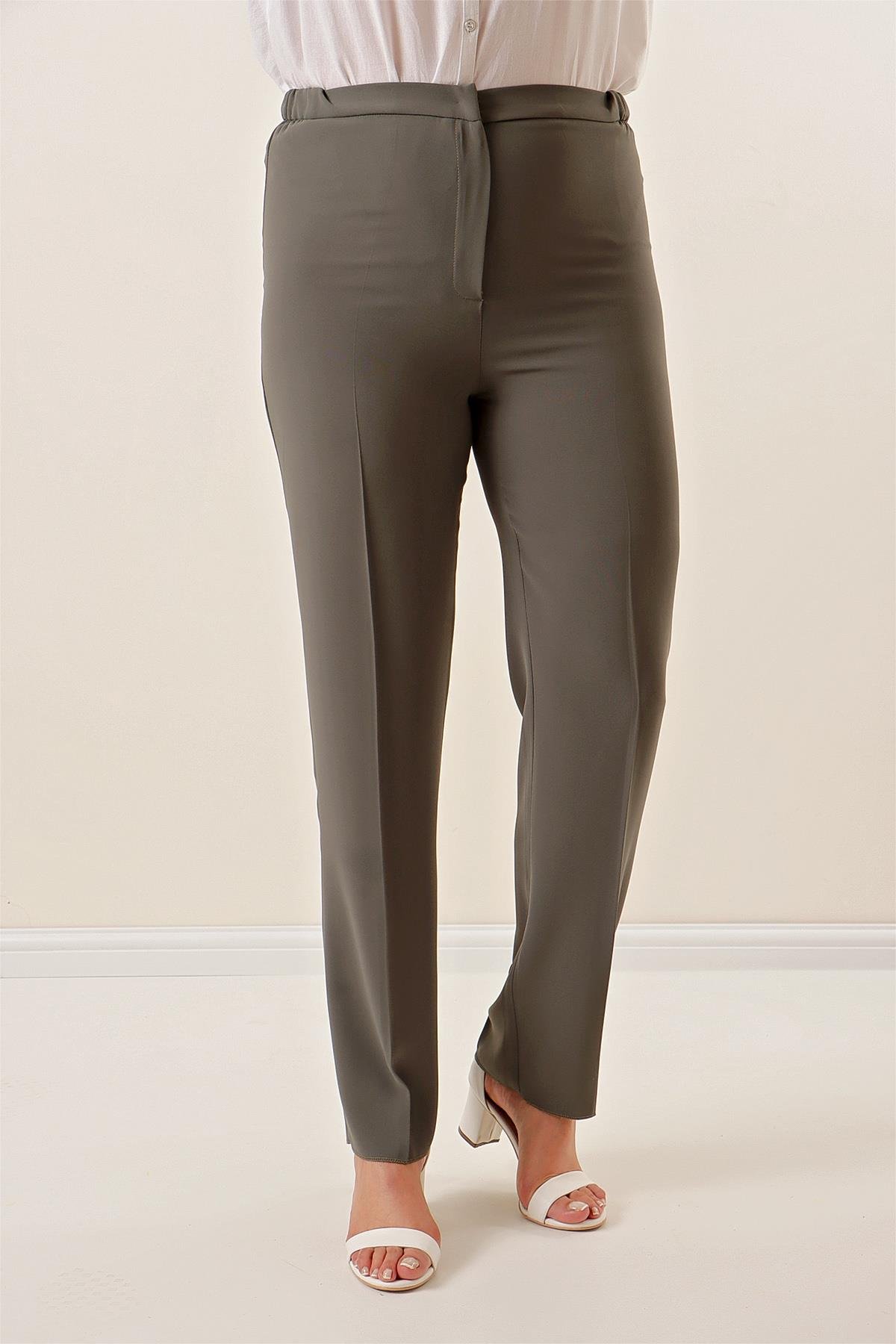 S-22K1190014Elastic Sides Imported Crepe Plus Size Pants
