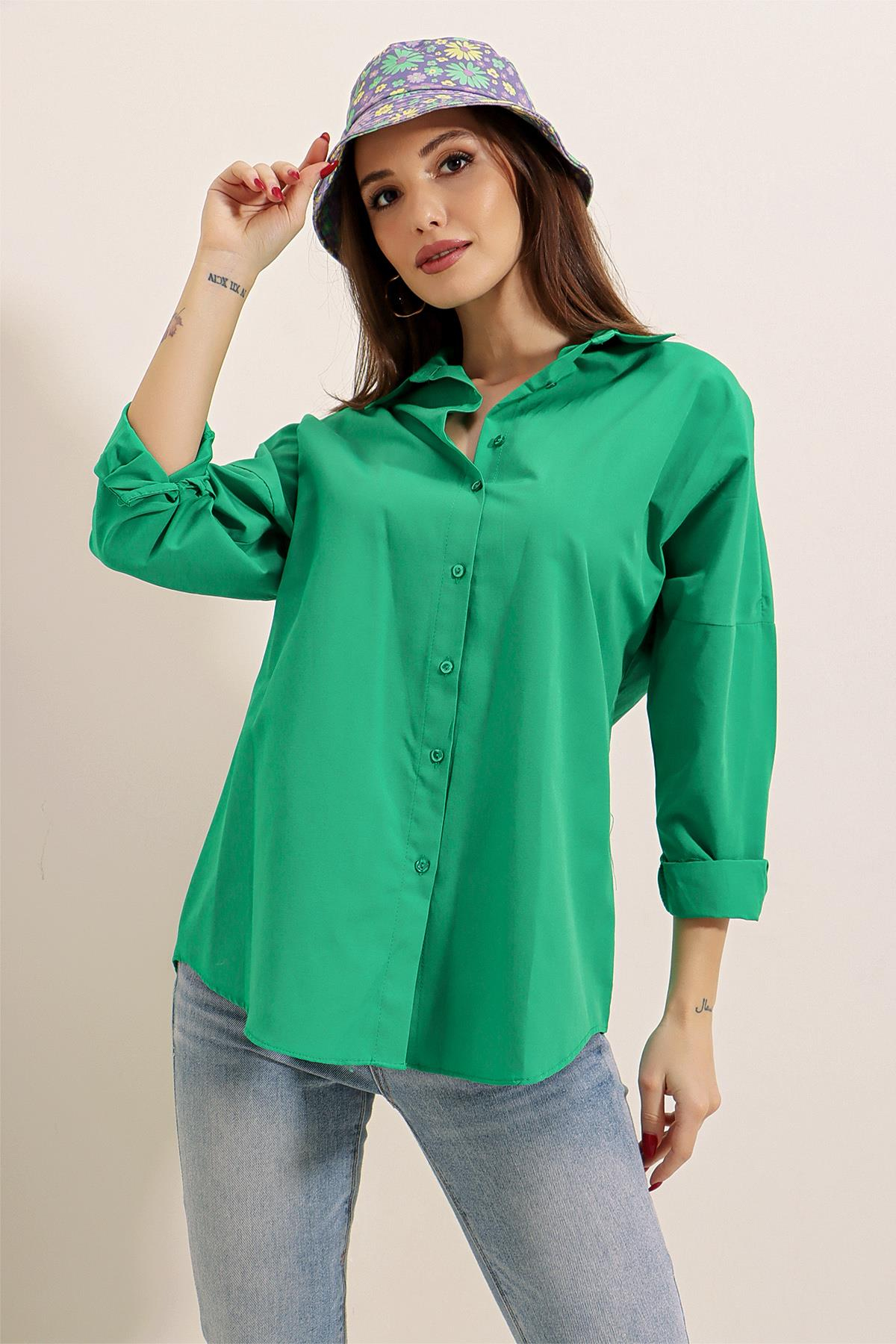 S-22K2060005Oversize Uzun Basic Gömlek