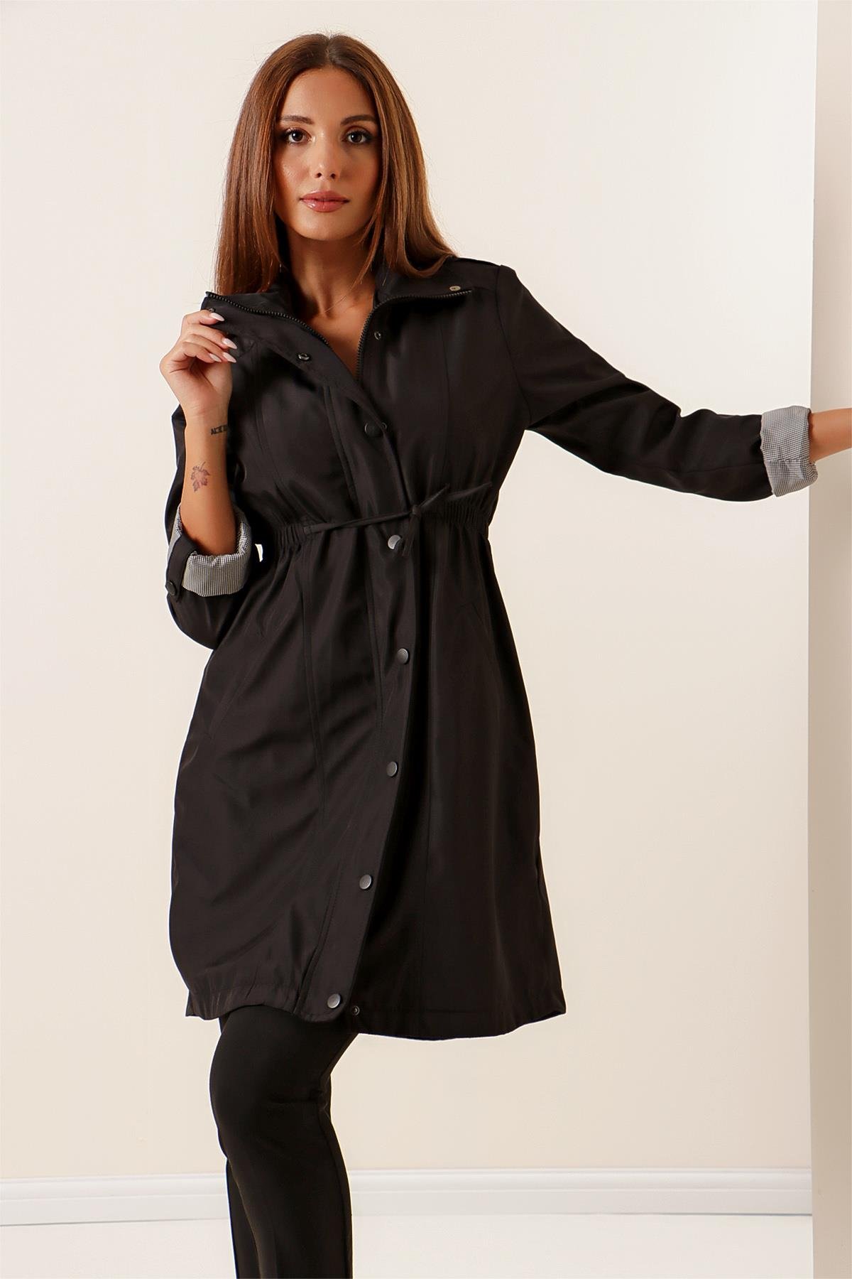 S-22K2060028Belted Waist Puff Square Sleeve Folded Lined Trench Coat