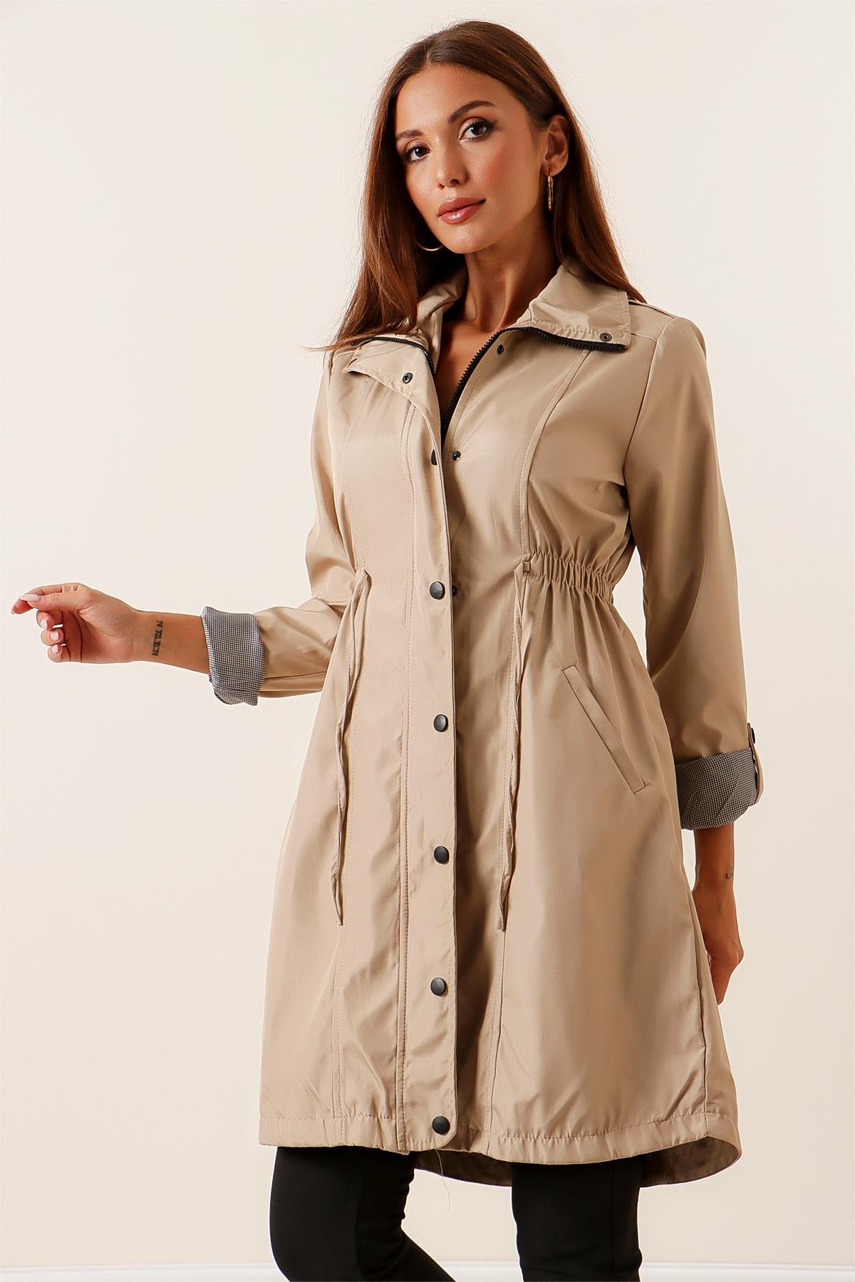 S-22K2060028Belted Waist Puff Square Sleeve Folded Lined Trench Coat