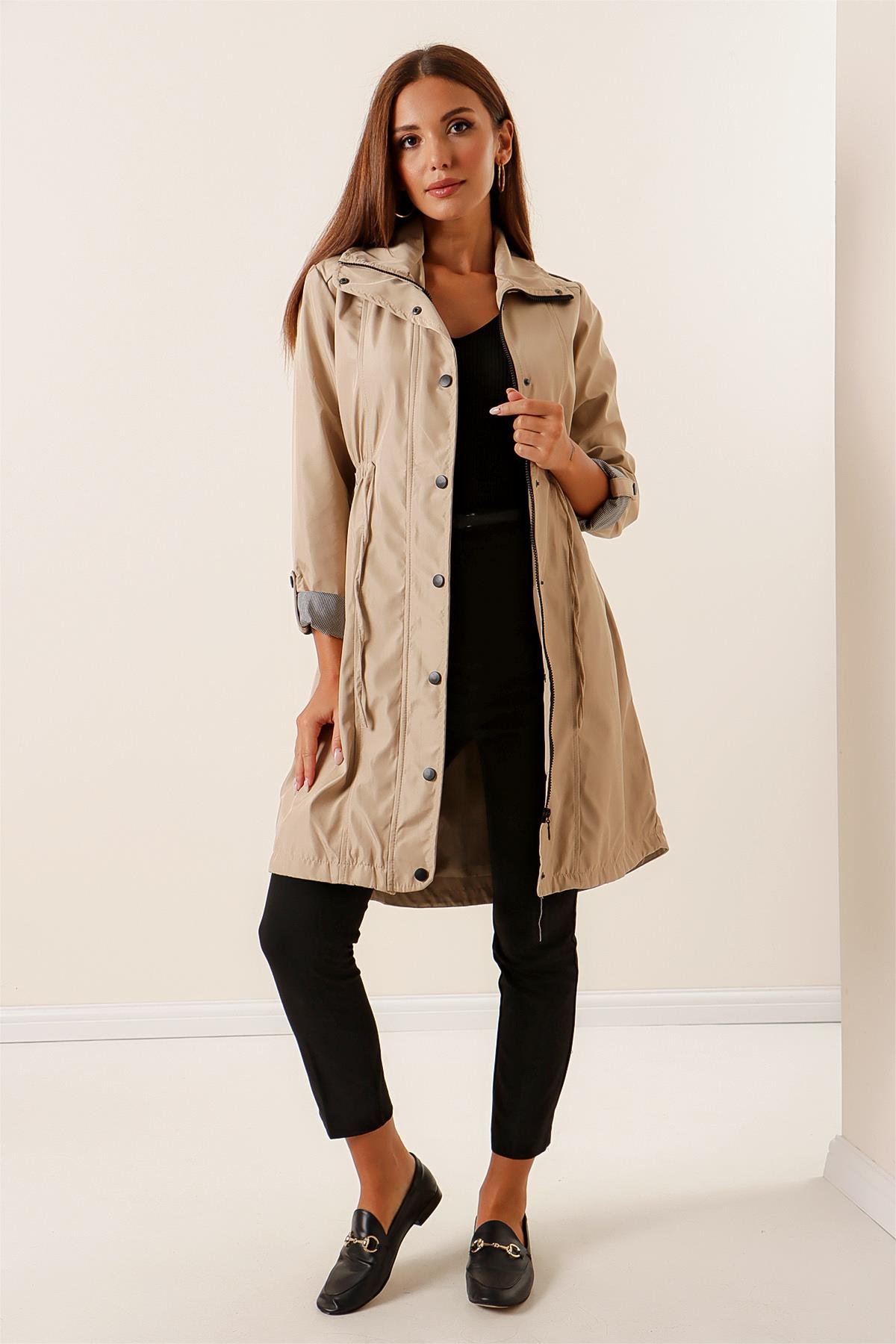 S-22K2060028Belted Waist Puff Square Sleeve Folded Lined Trench Coat
