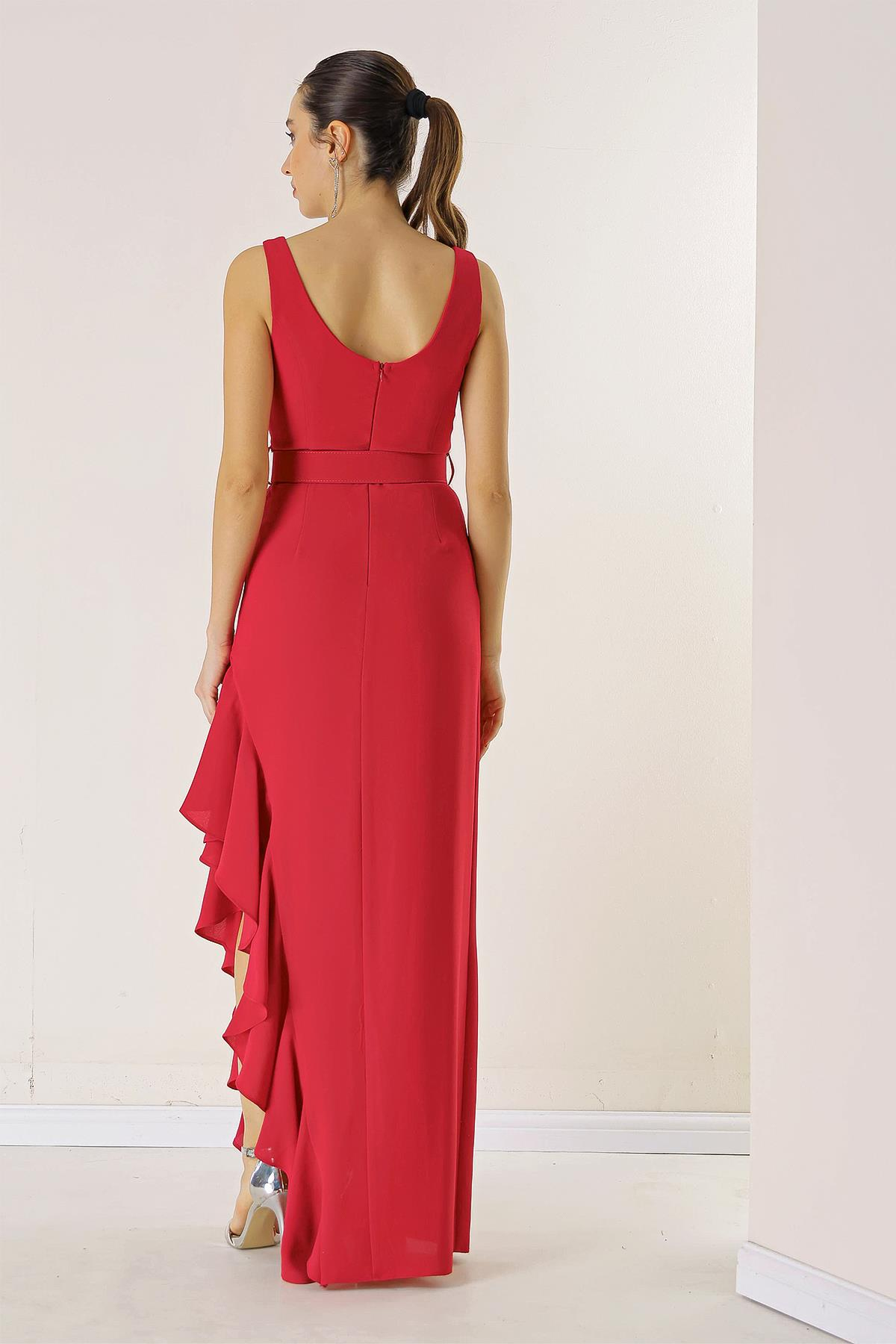 S-23K0130011Side Ruffled, Belted at the Waist, Lined Long Crepe Dress
