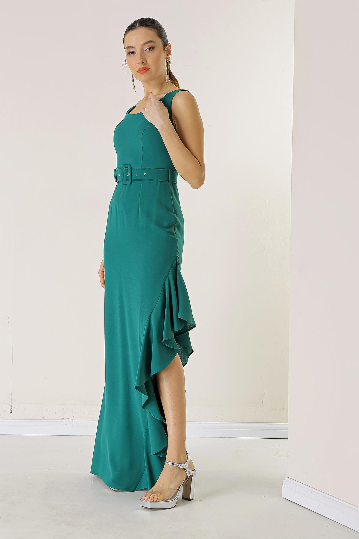 S-23K0130011Side Ruffled, Belted at the Waist, Lined Long Crepe Dress