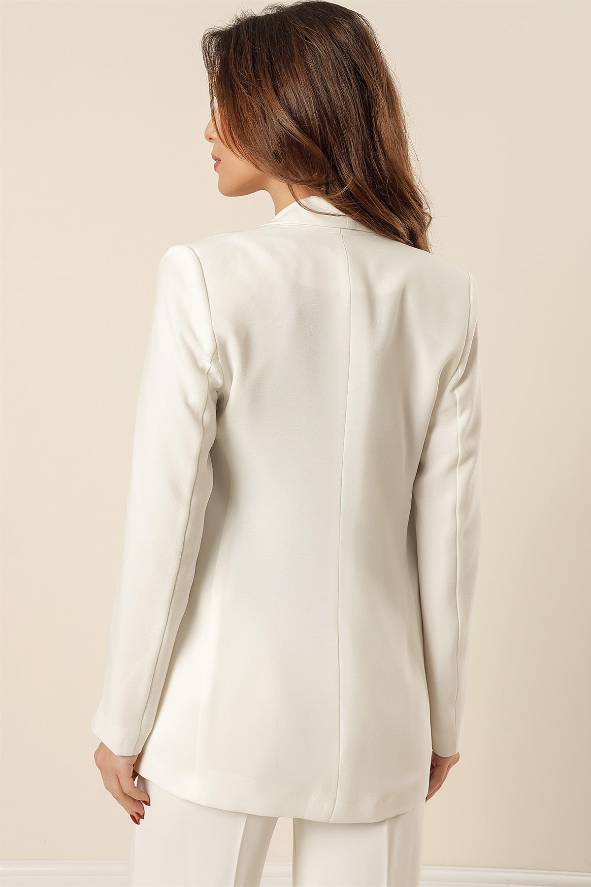 S-23K0190012Faux Pocket Lined Plus Size Spaced Crepe Jacket