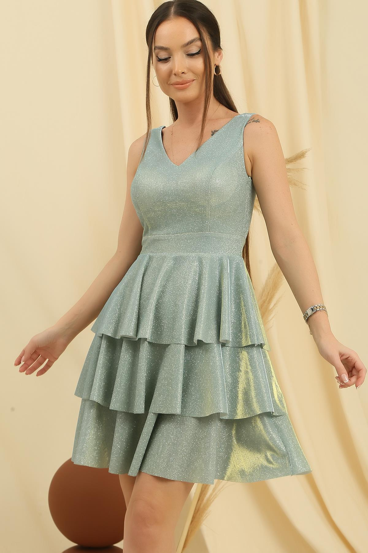 S-23K0230024Ön Arka V Yaka Simli Katlı Elbise