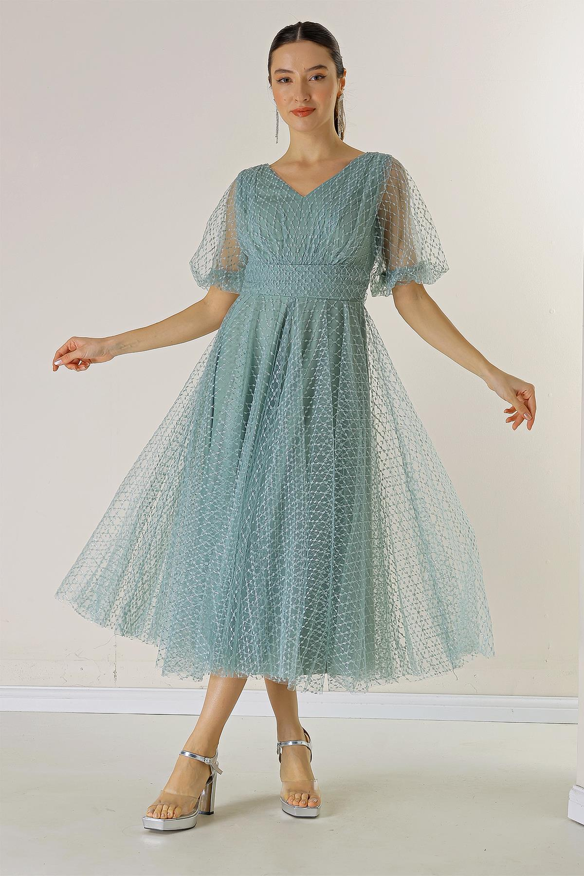 S-23K0230063Front And Rear V-Neck Short Balloon Sleeves Lined With Silvery Mottled Dahlia Square Fabric Dress