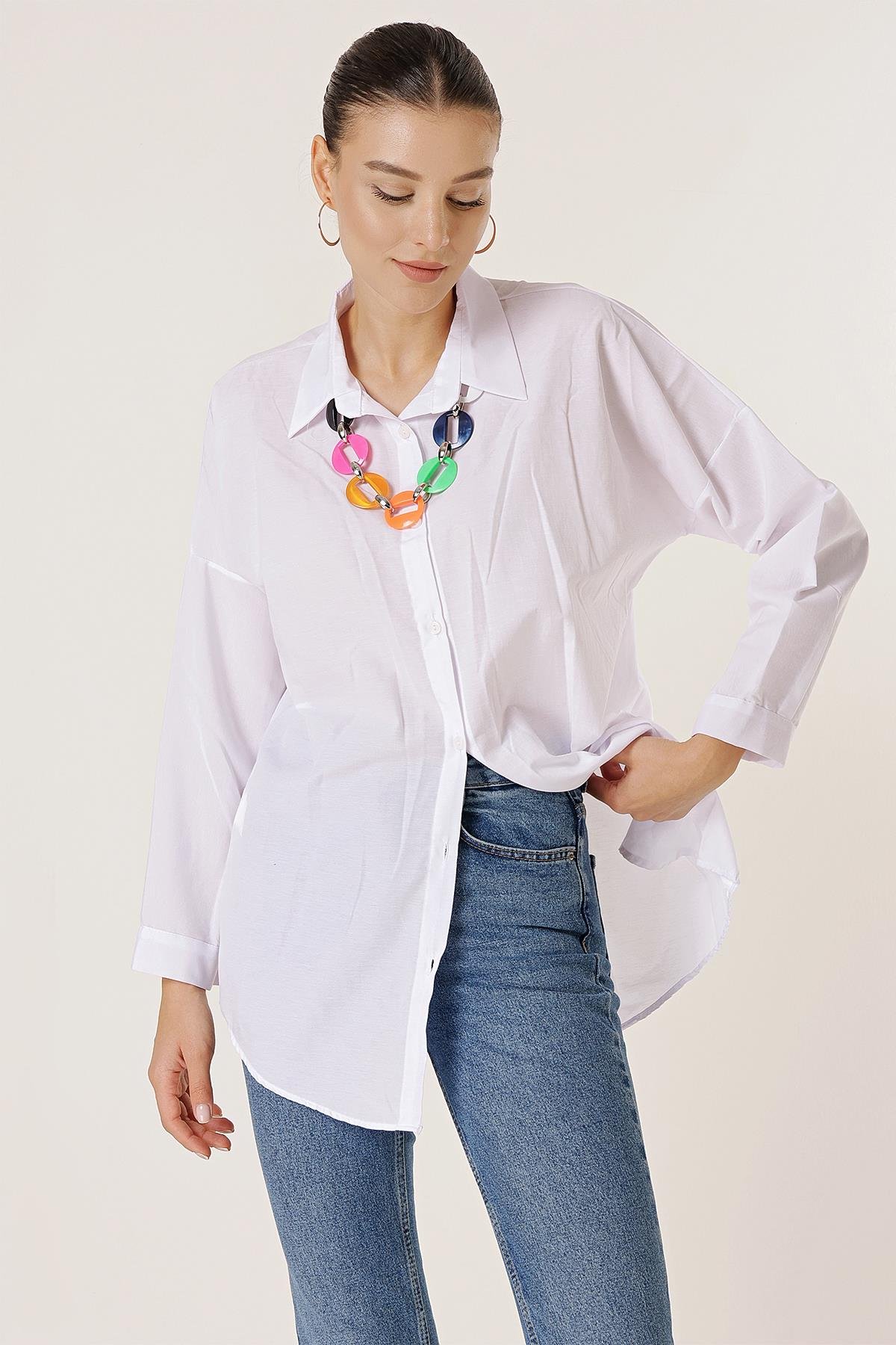 S-23K0250033Oversized Tunic Shirt Necklace