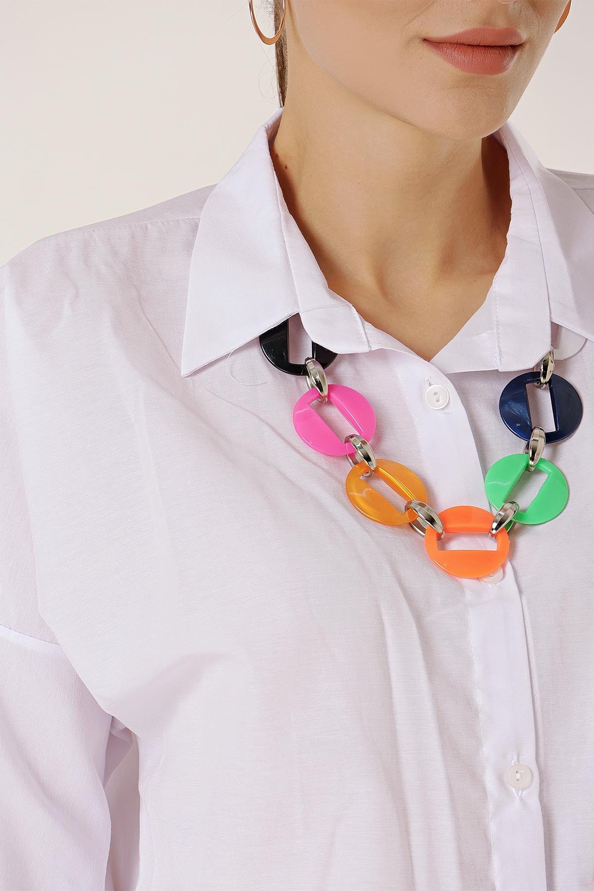 S-23K0250033Oversized Tunic Shirt Necklace