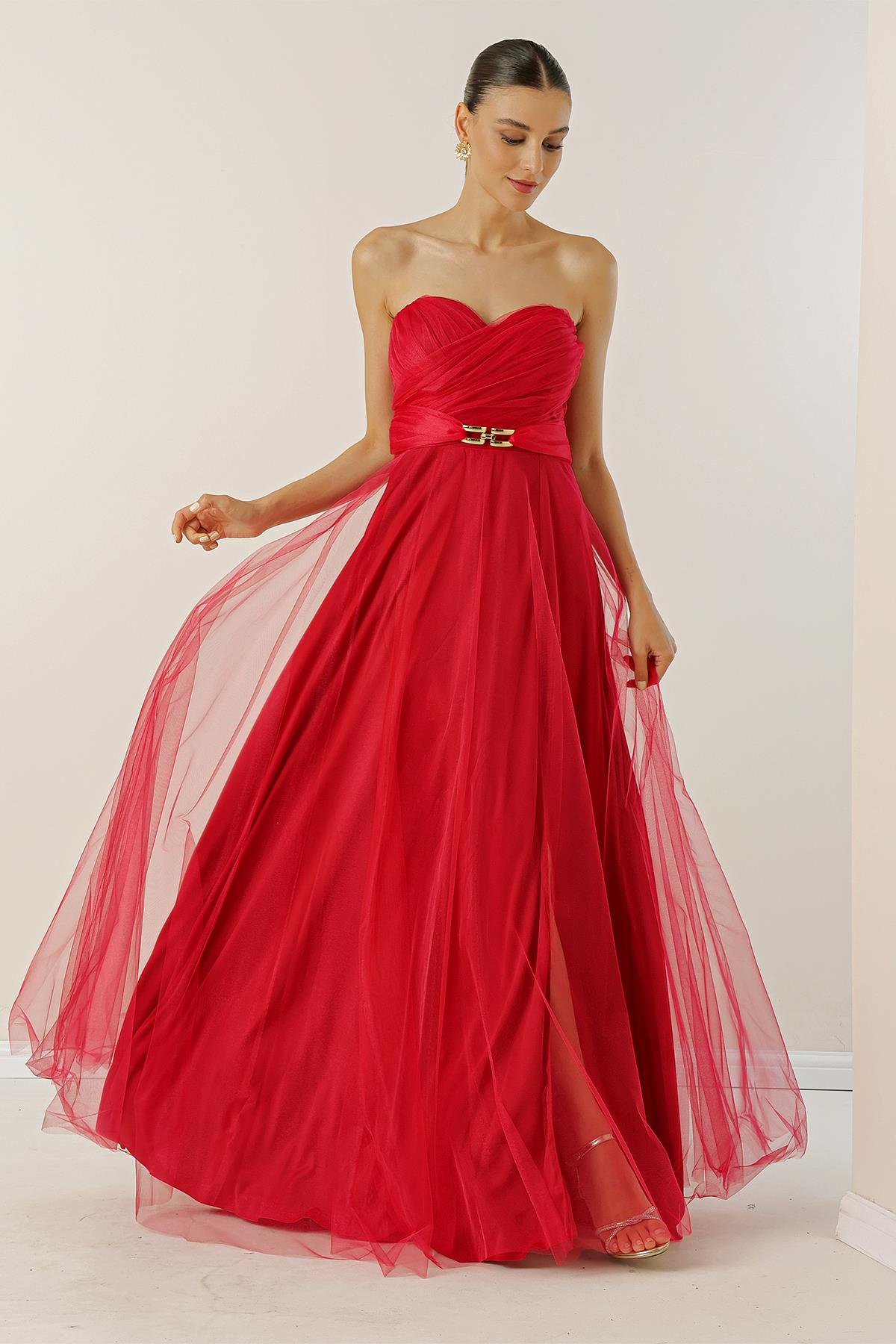 S-23K0490039Straplez Beli Tokalı Önü Drapeli Astarlı Uzun Tül Elbise