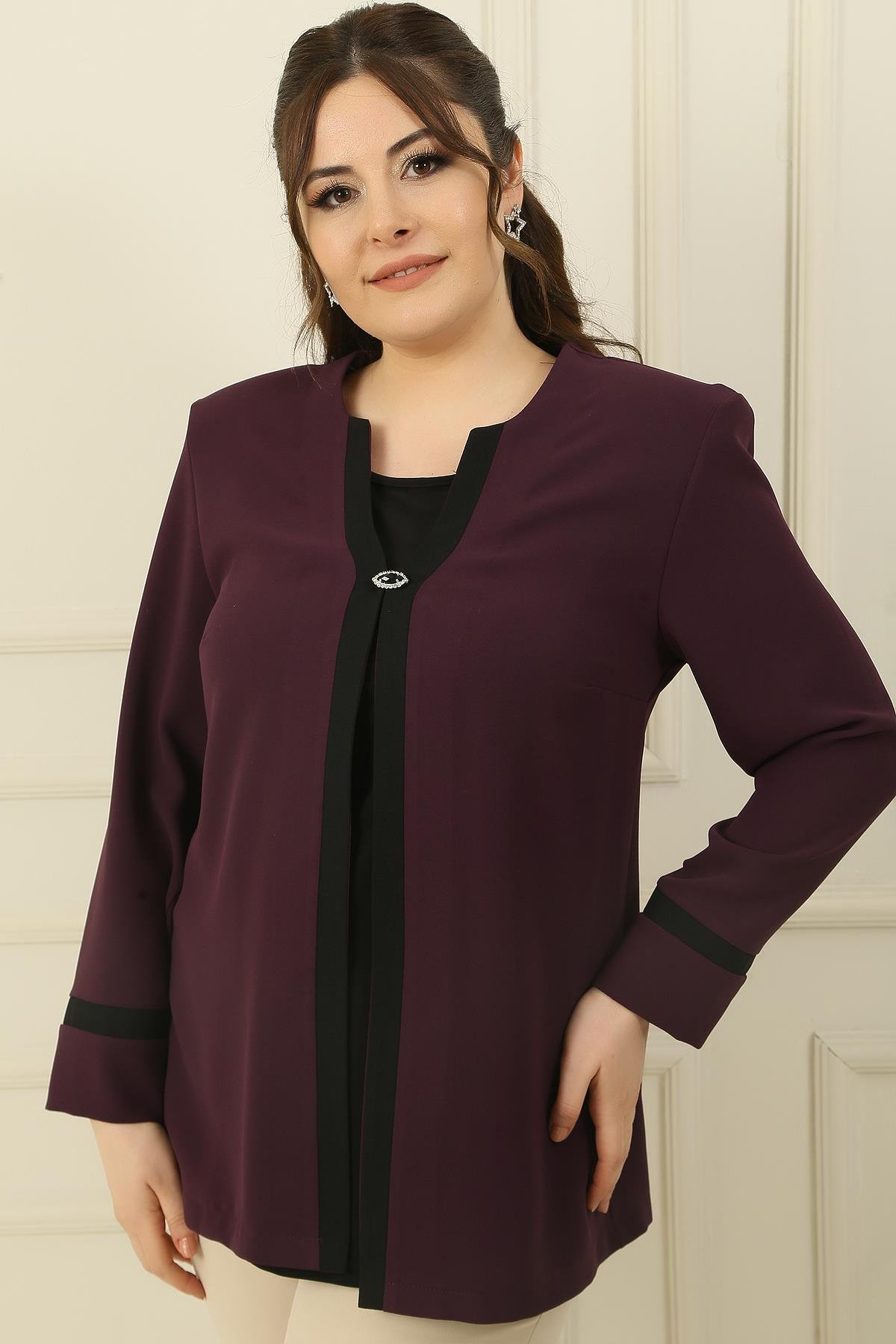 S-23K0520008Lycra crepe jacket with oversized shoulders shoulder pads inside the athlete garnil 2-team