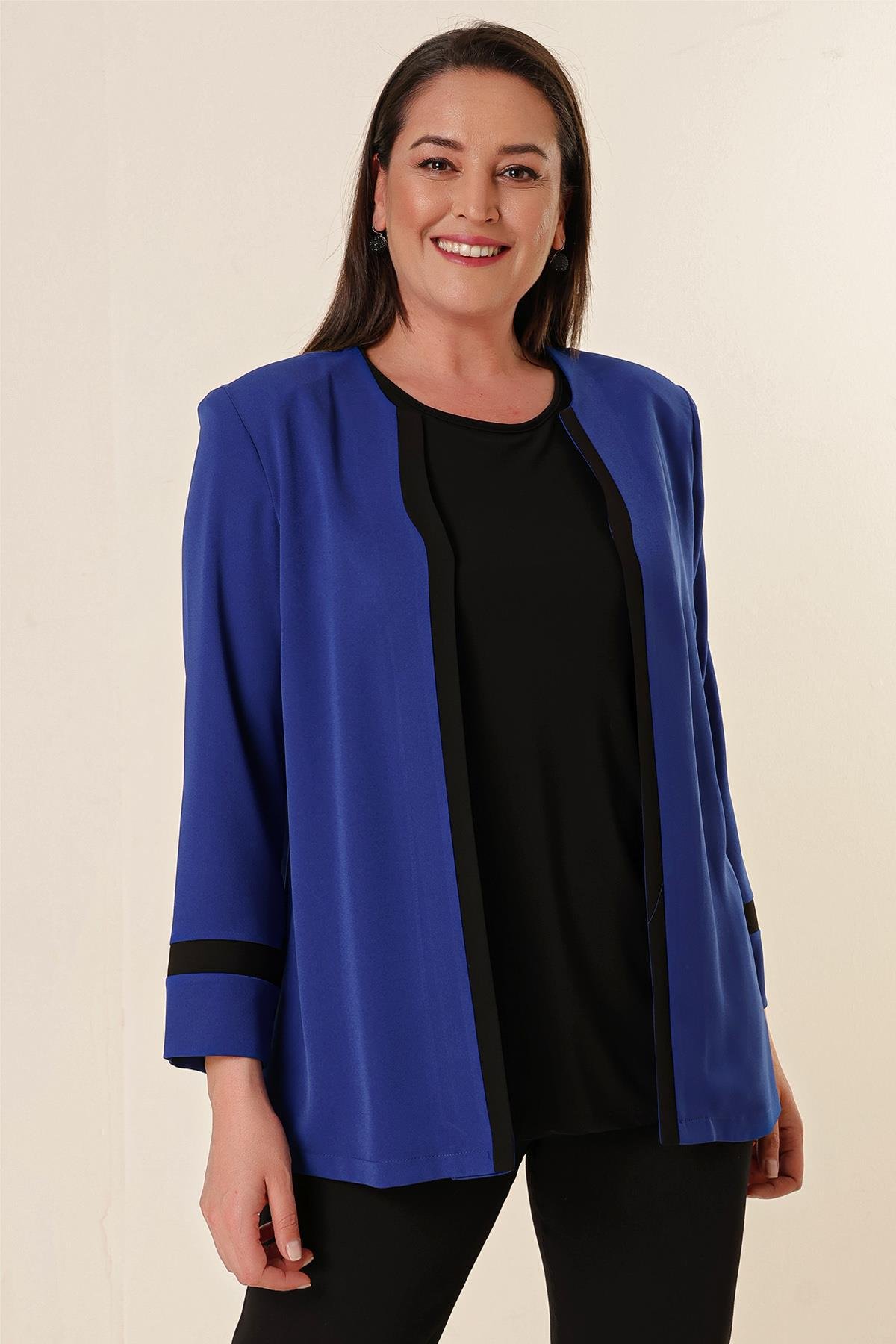 S-23K0520008Lycra crepe jacket with oversized shoulders shoulder pads inside the athlete garnil 2-team