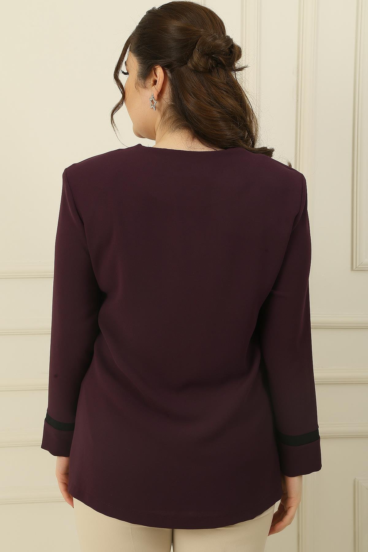 S-23K0520008Lycra crepe jacket with oversized shoulders shoulder pads inside the athlete garnil 2-team