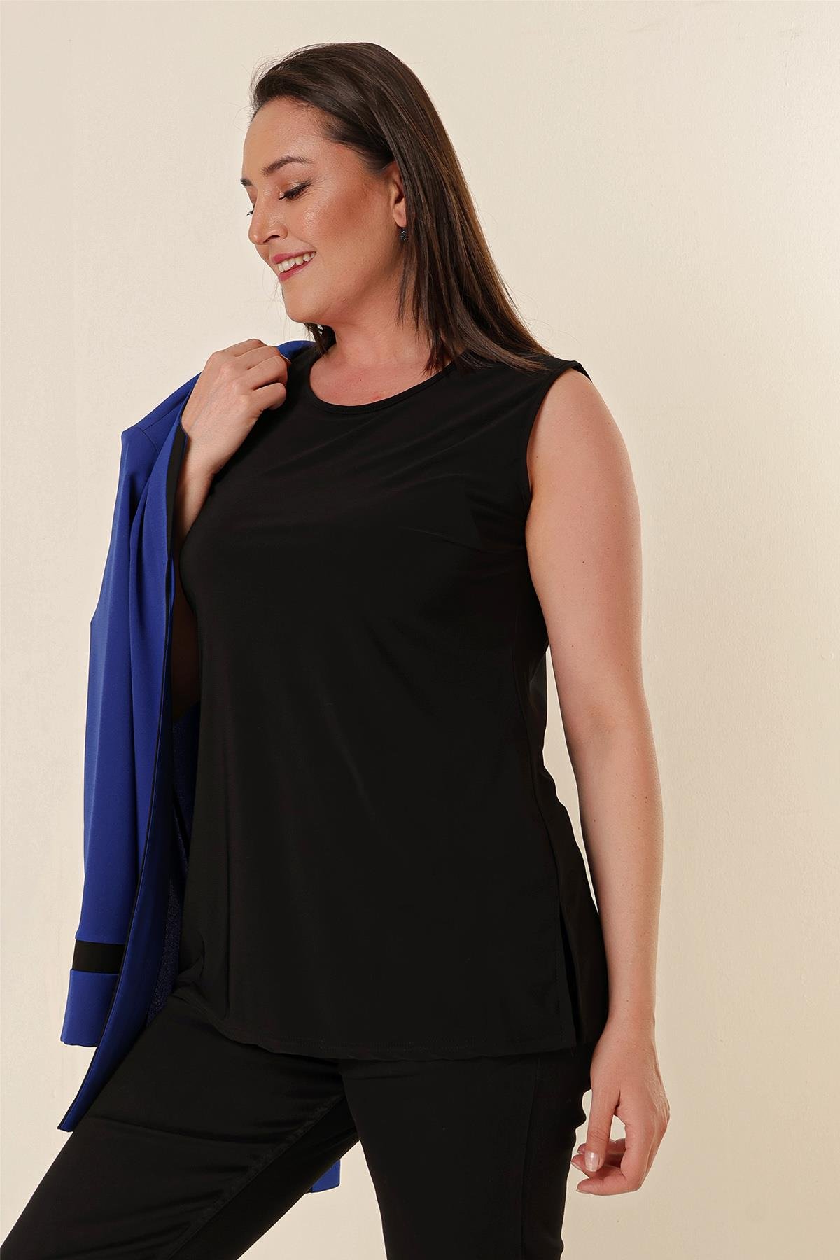 S-23K0520008Lycra crepe jacket with oversized shoulders shoulder pads inside the athlete garnil 2-team