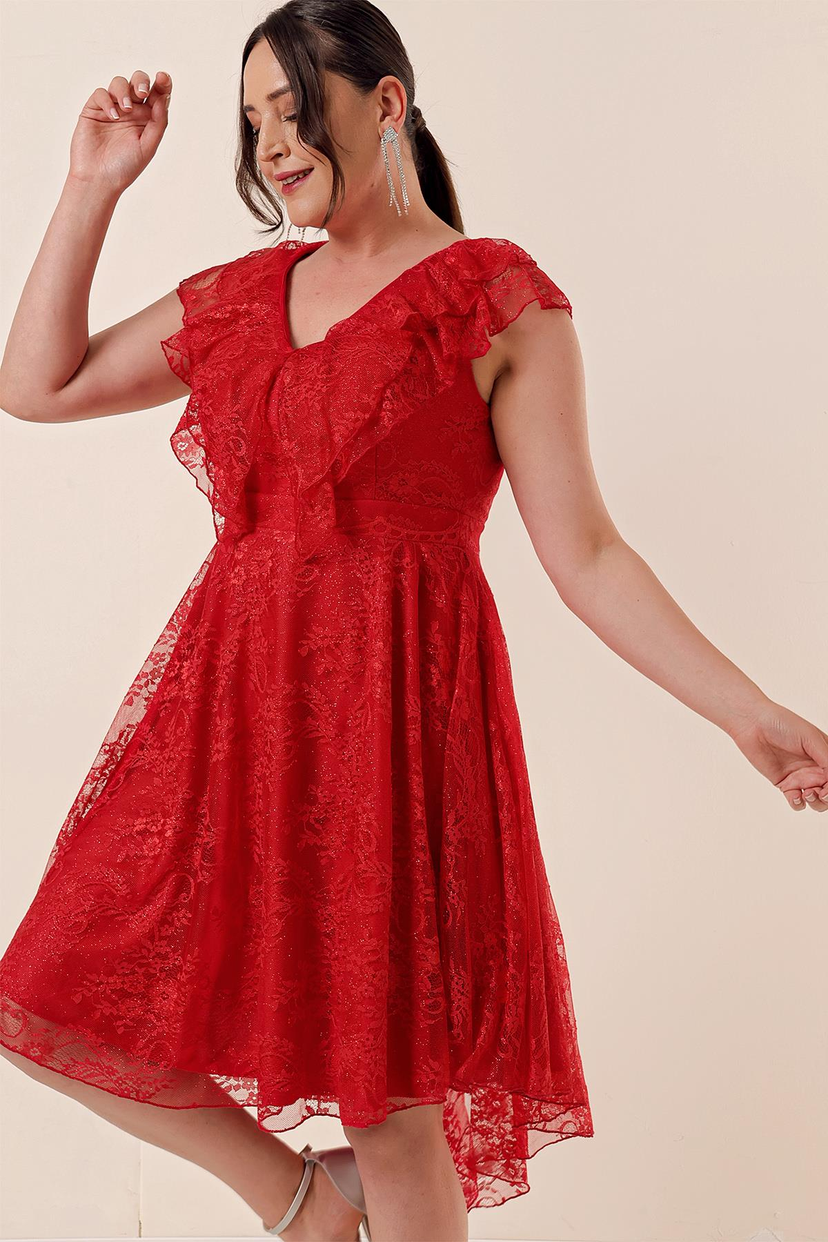 S-23K1040027Lace lined collar and B. B. Handkerchief Dress