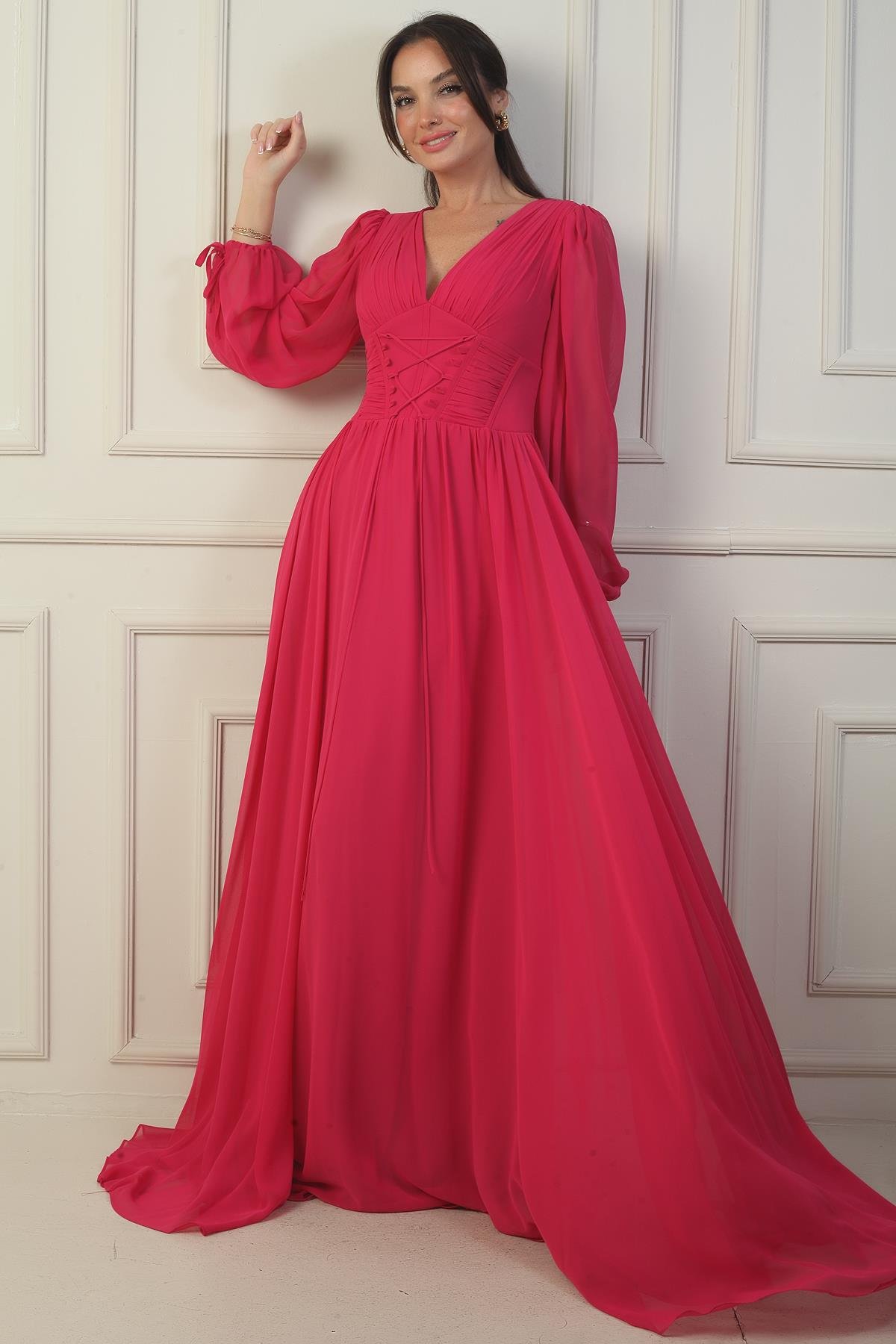 S-23K1650001Önden Bağcıklı Balenli Astarlı Uzun Şifon Elbise