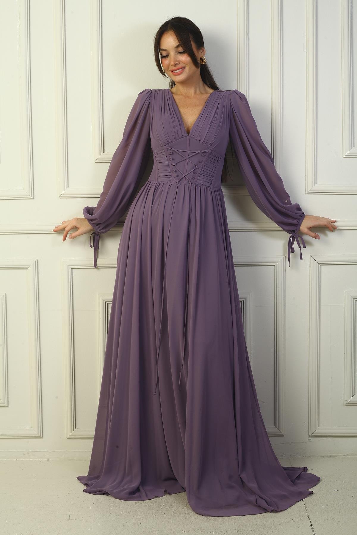 S-23K1650001Önden Bağcıklı Balenli Astarlı Uzun Şifon Elbise