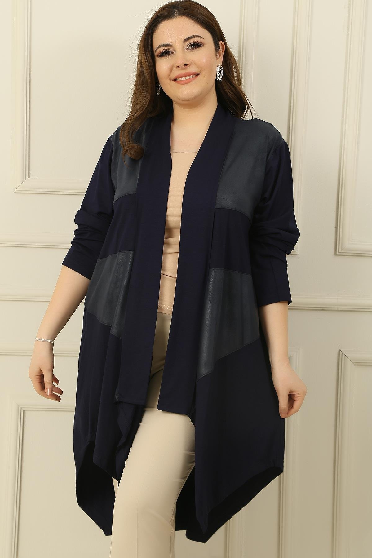 S-23K1800010Shawl Collar Cardigan Viscose Combined With Various B. B.