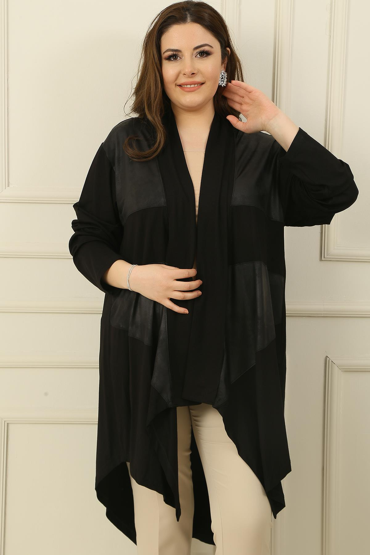 S-23K1800010Shawl Collar Cardigan Viscose Combined With Various B. B.