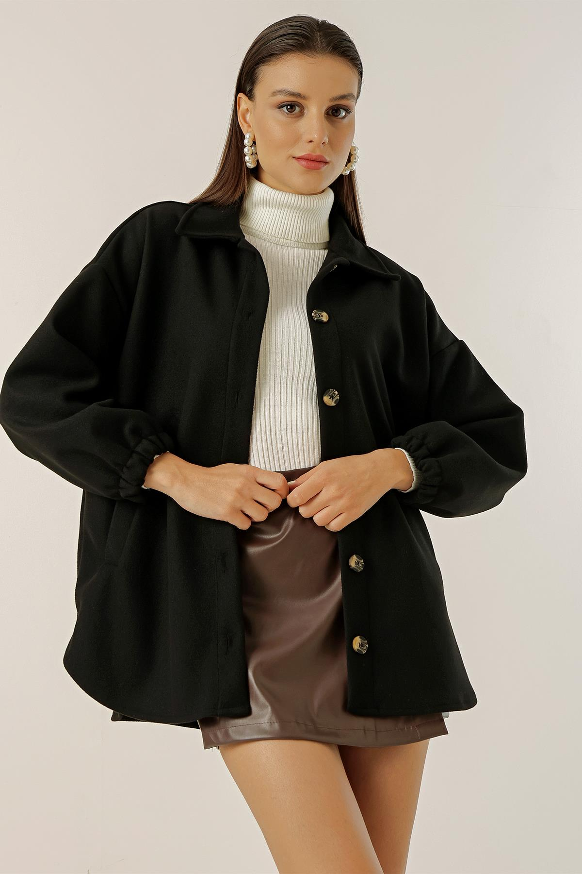 S-23K2060010Elastic-Sleeved Pocketed Front Side Buttoned Cashmere Jacket